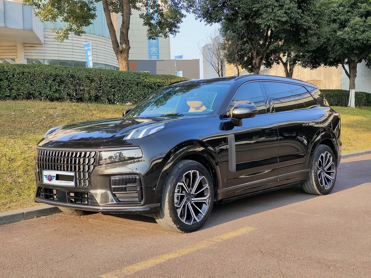 LYNK&amp;CO 09 New Energy 2021 LYNK&amp;CO 09 PHEV 2.0T Ultra 6‑seat Automatic - View 1