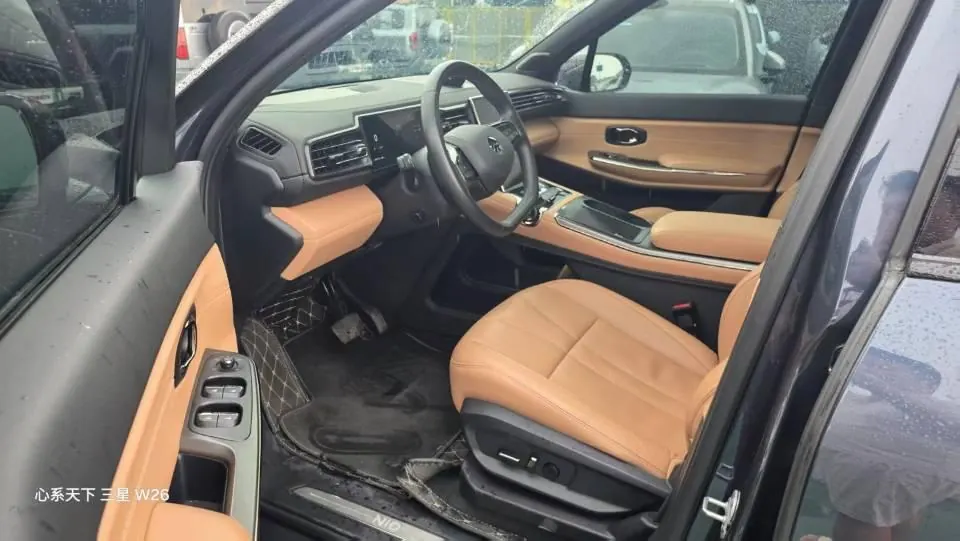 NIO 2020 ES8 power change version 6 500KM automatic gear 4