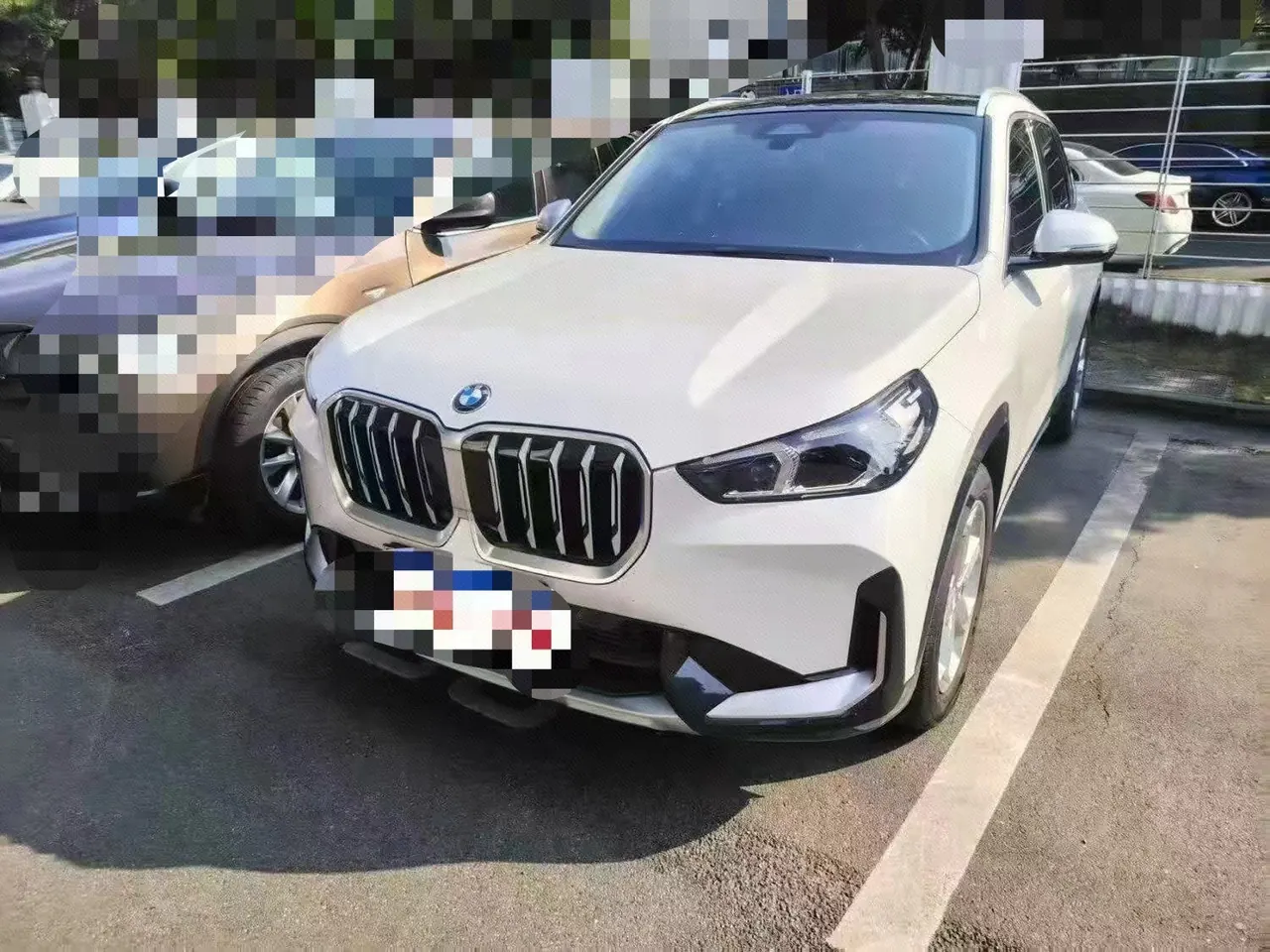 Open image lightbox: BMW 2024 X1 sDrive25Li 2.0T X design set automatic gear