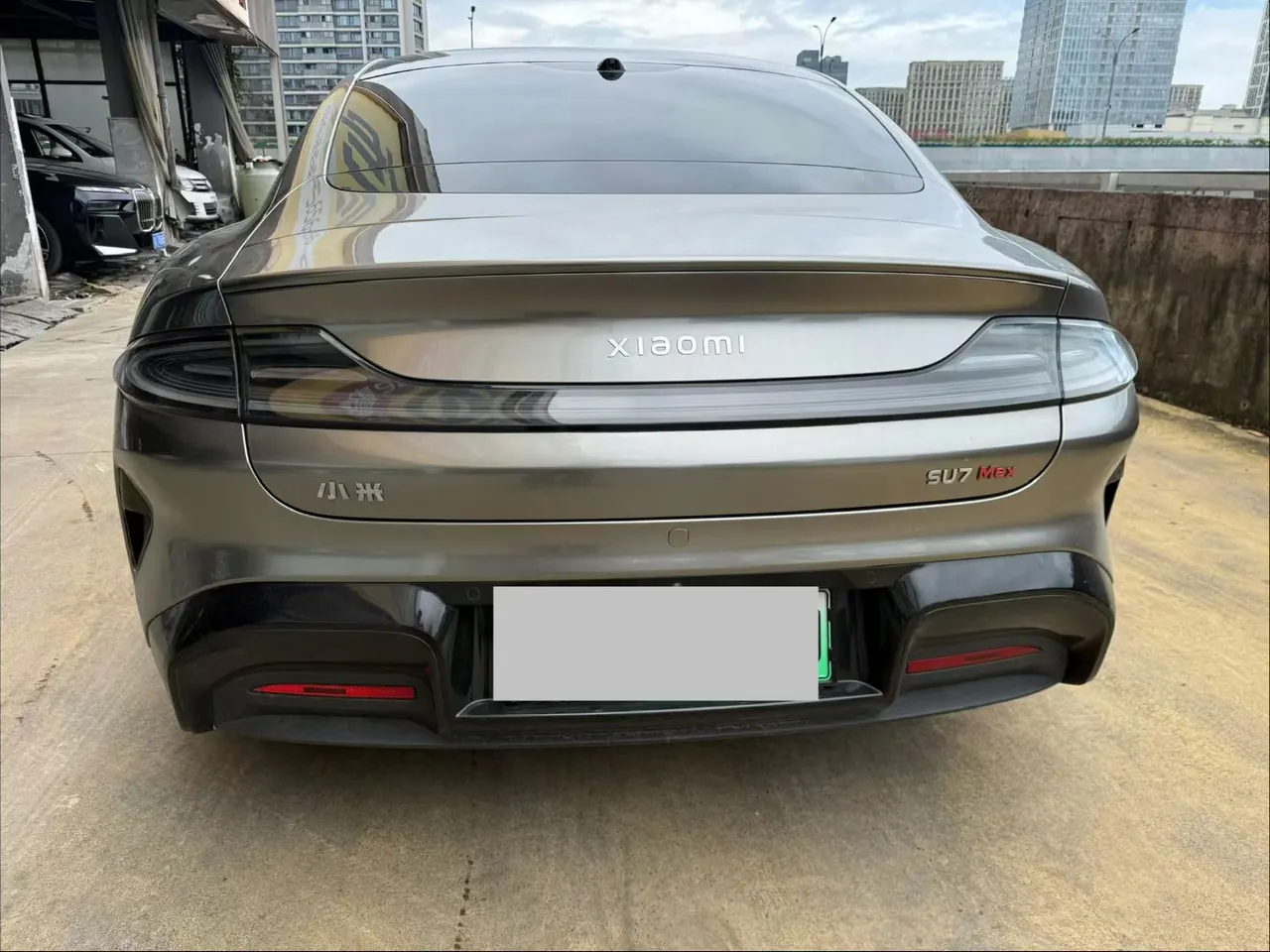 MI 2024 SU 7 800km 4-wheel drive ultra-long endurance high-end smart driving Max version automatic gear 3