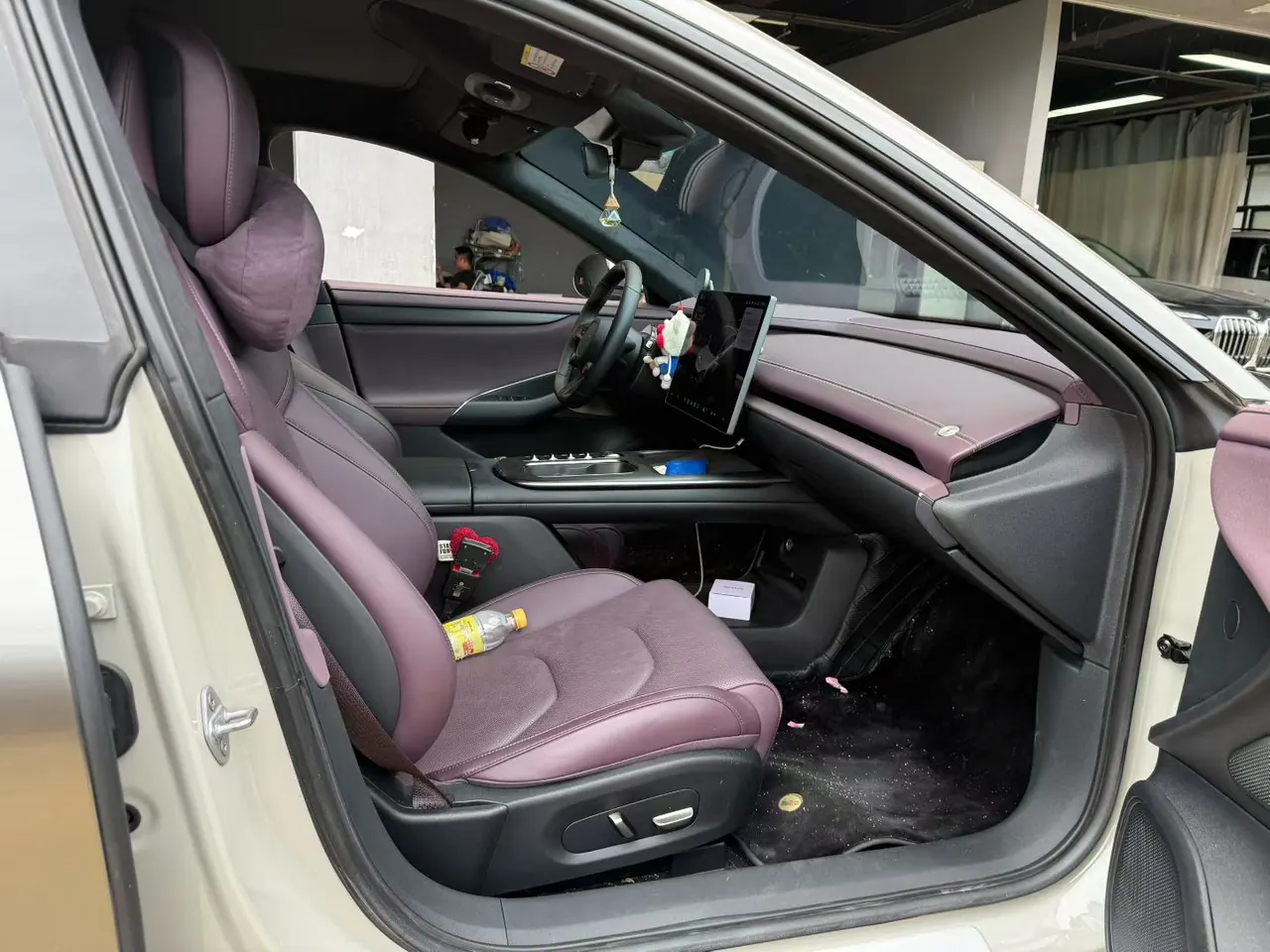 MI 2024 SU 7 800km 4-wheel drive ultra-long endurance high-end smart driving Max version automatic gear 6