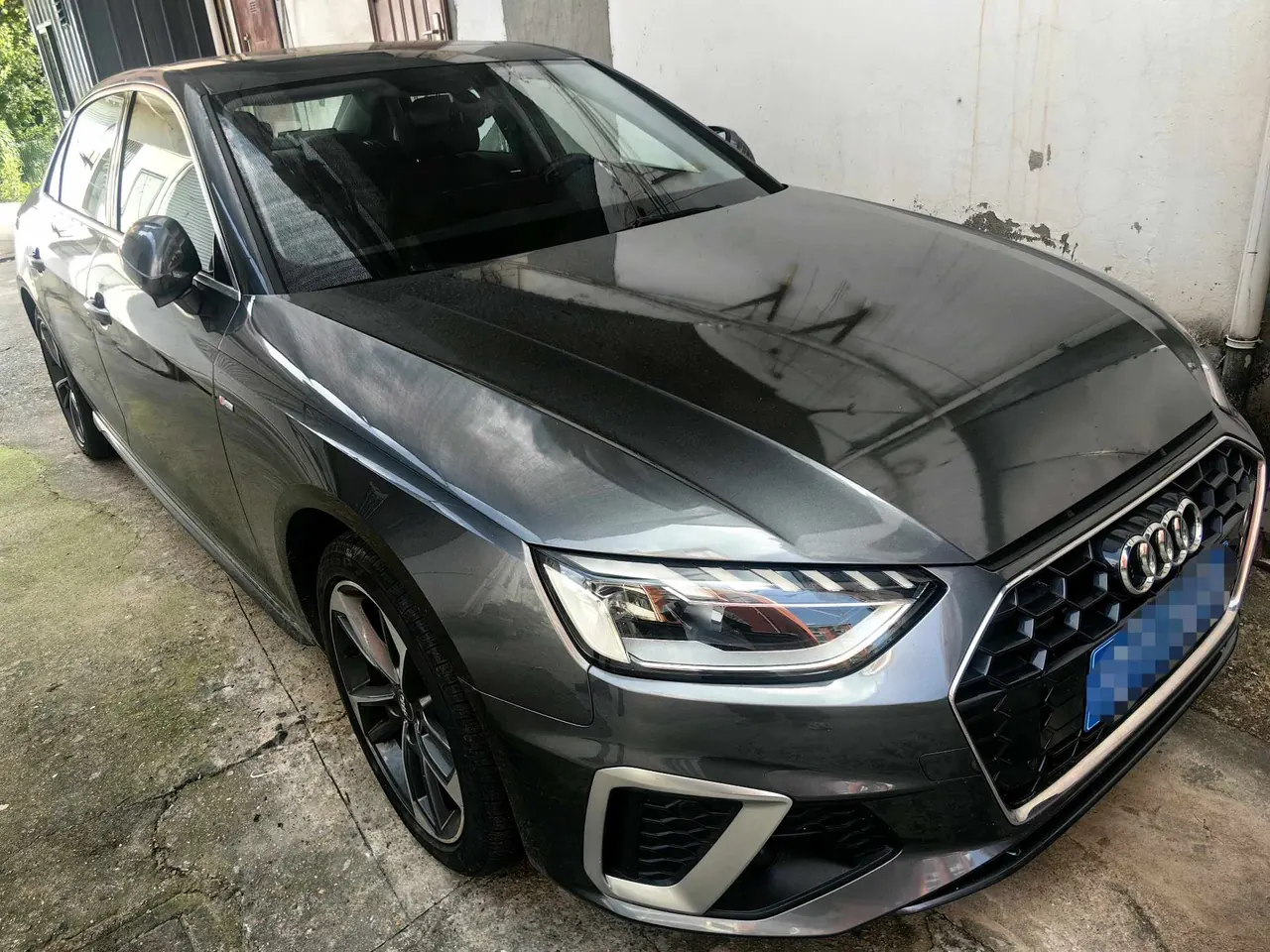 Audi 2020 A4L 2.0TFSI 40TFSI Fashion Dynamic Automatic 3