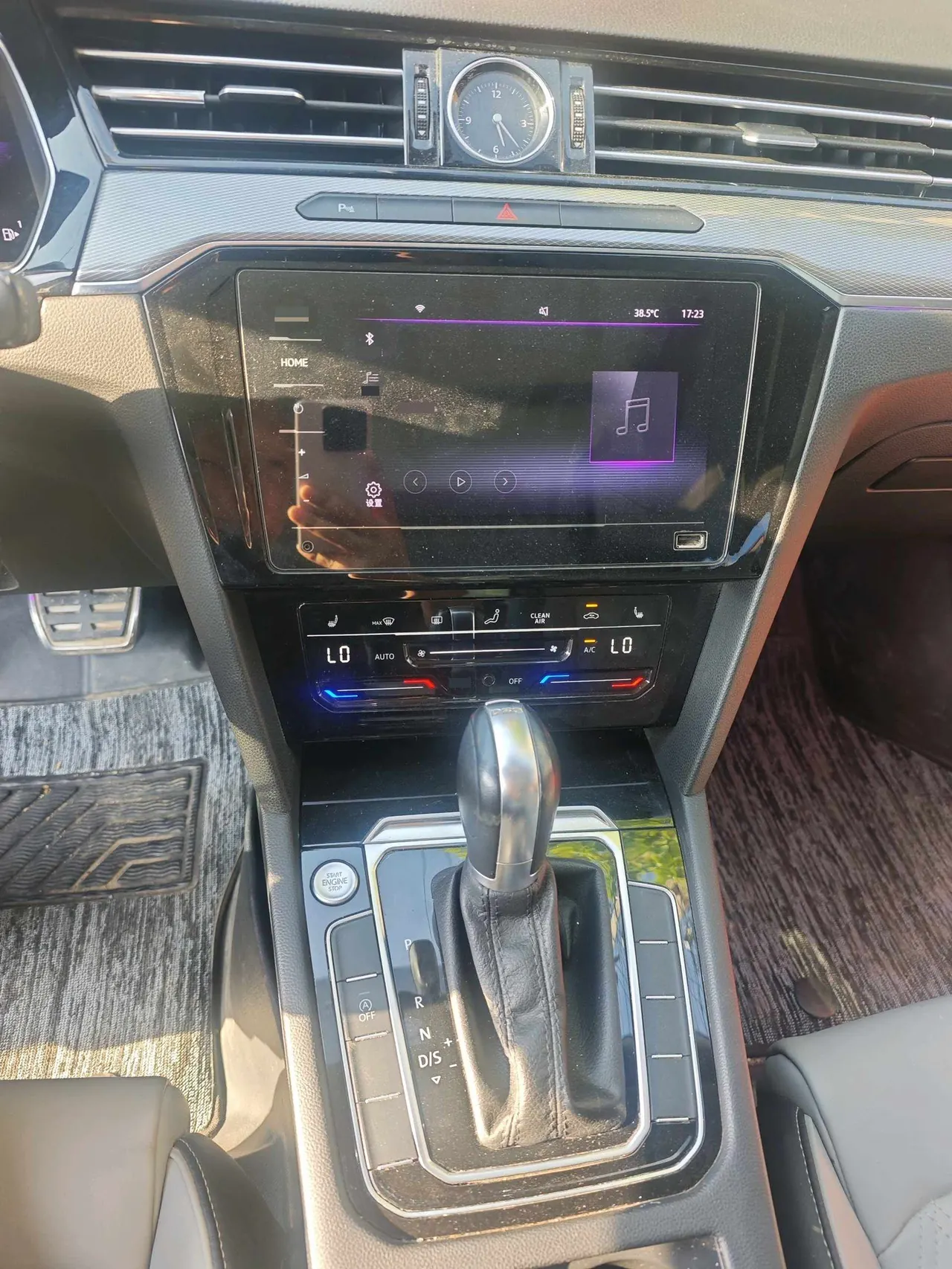 Volkswagen 2023 Magotan 2.0TSI 330TSI 2 million Commemorative Edition Leading Automatic Gear 11