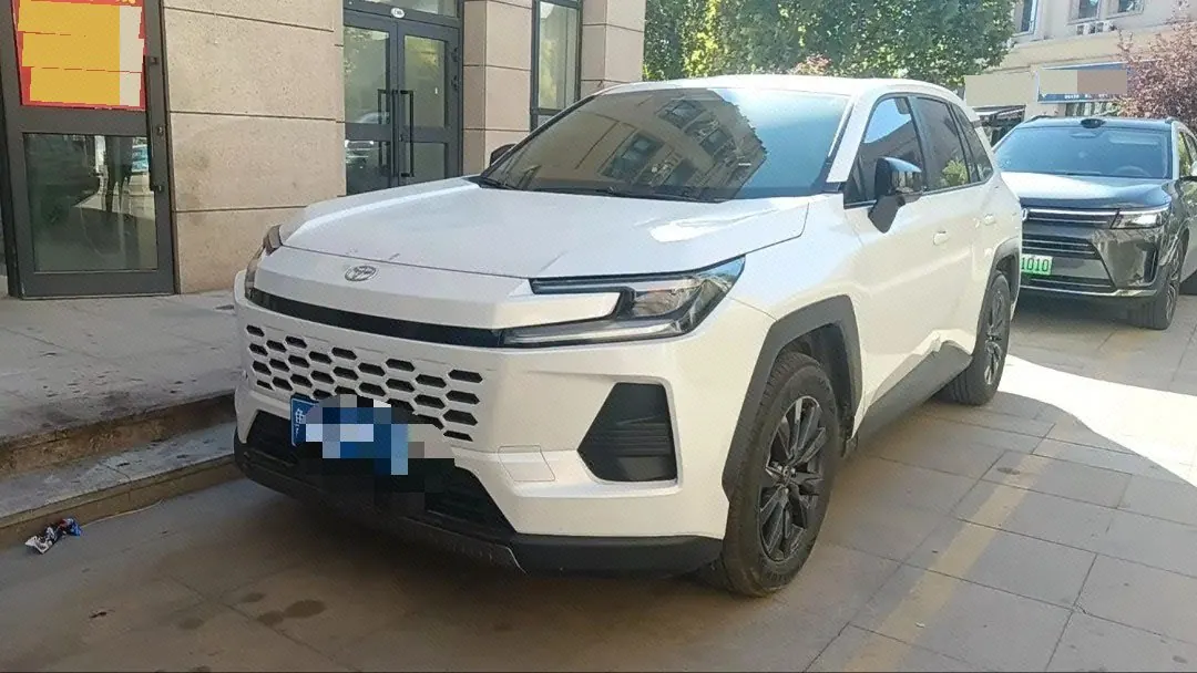 打开图片灯箱:Toyota 2026 Weilanda Dual Engine 2.0 Stepless Intelligent Electric Hybrid AIR Automatic Transmission