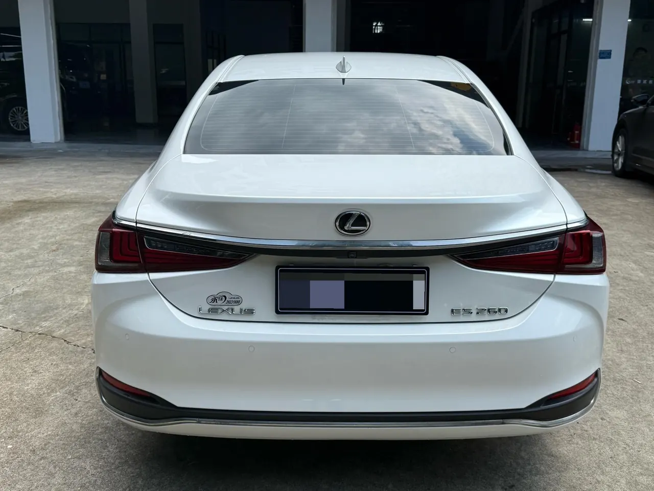 Lexus ES (Imported) 2020 ES260 2.5 Excellence Automatic Gear 7