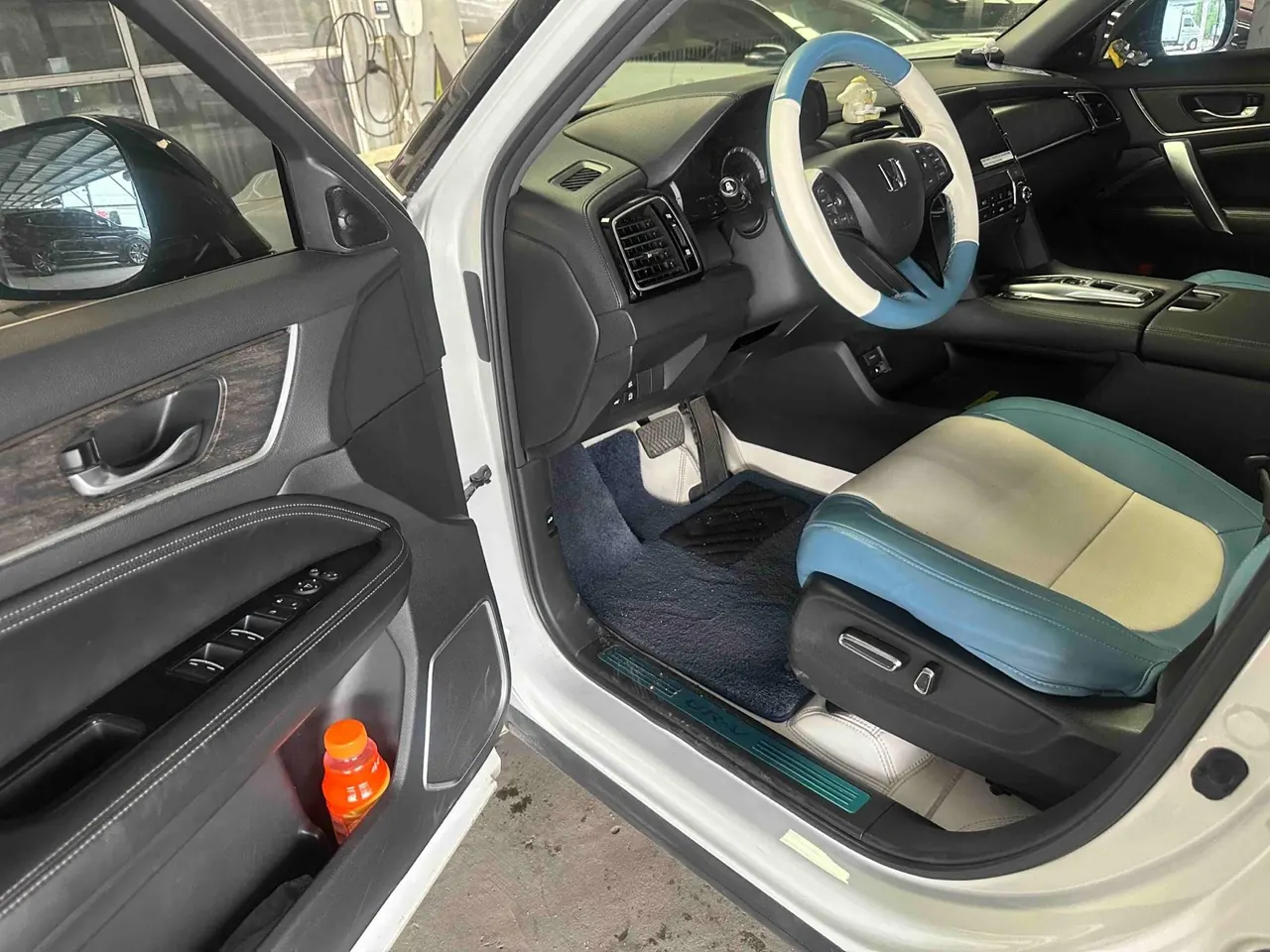 Honda 2020 UR-V 2.0T 370TURBO 4-wheel drive exclusive automatic gear 4
