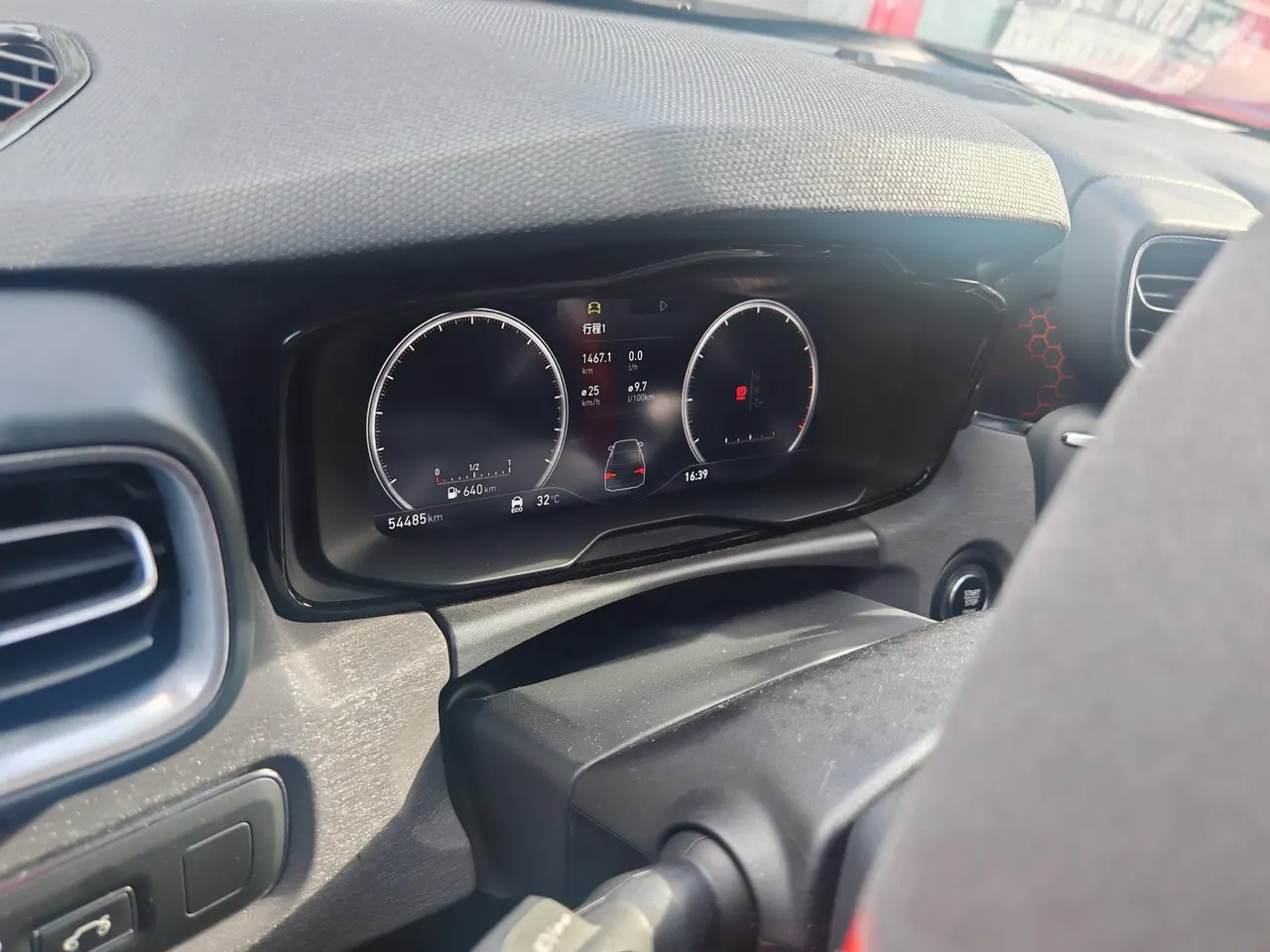 LYNK&amp;CO 2020 LYNK&amp;CO 03 1.5TD Pro Edition Automatic Gear 5