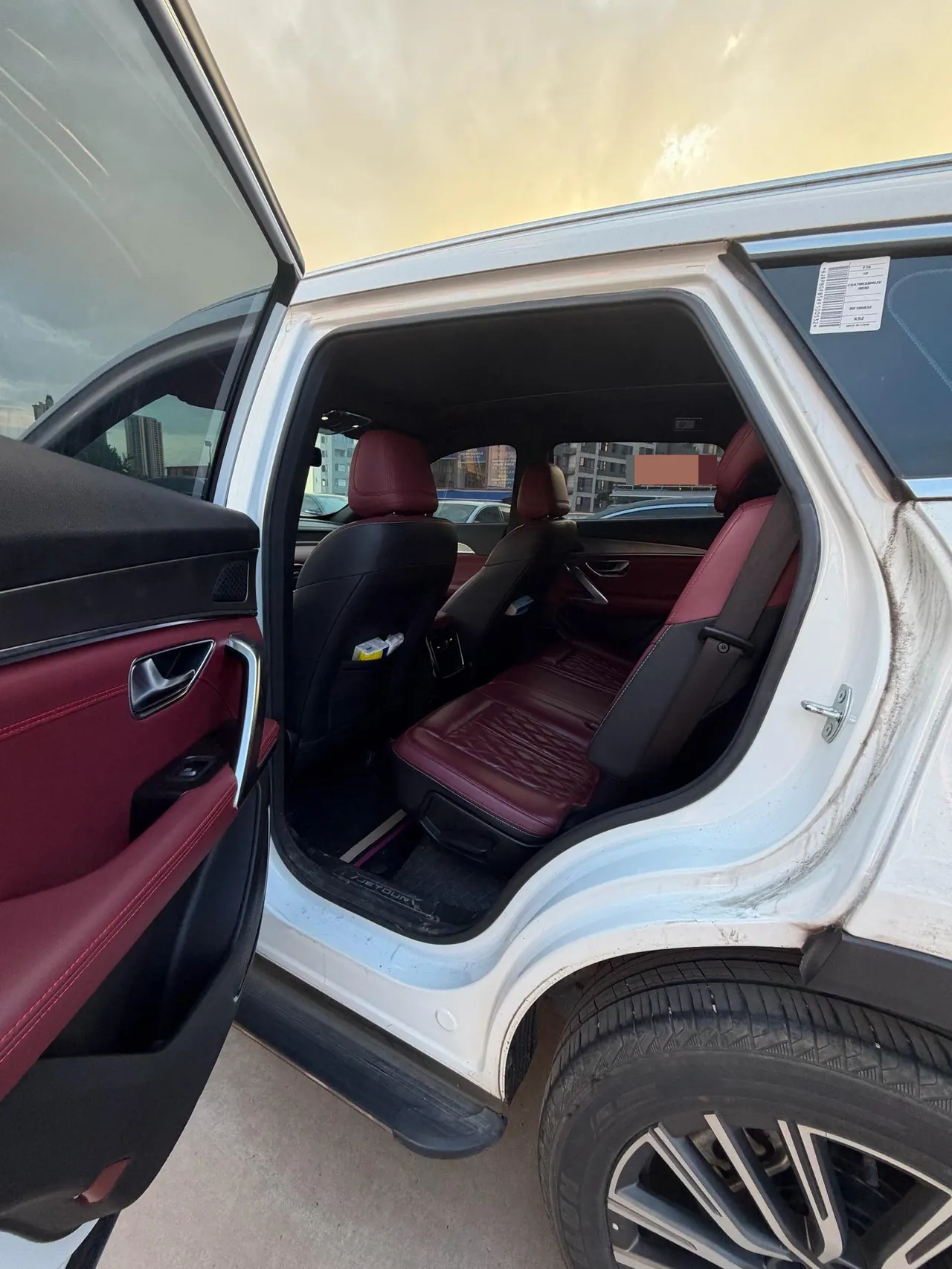 Jetour 2025 X70 PLUS 1.5T Deluxe Surging Edition 7-seat Automatic Gear 4