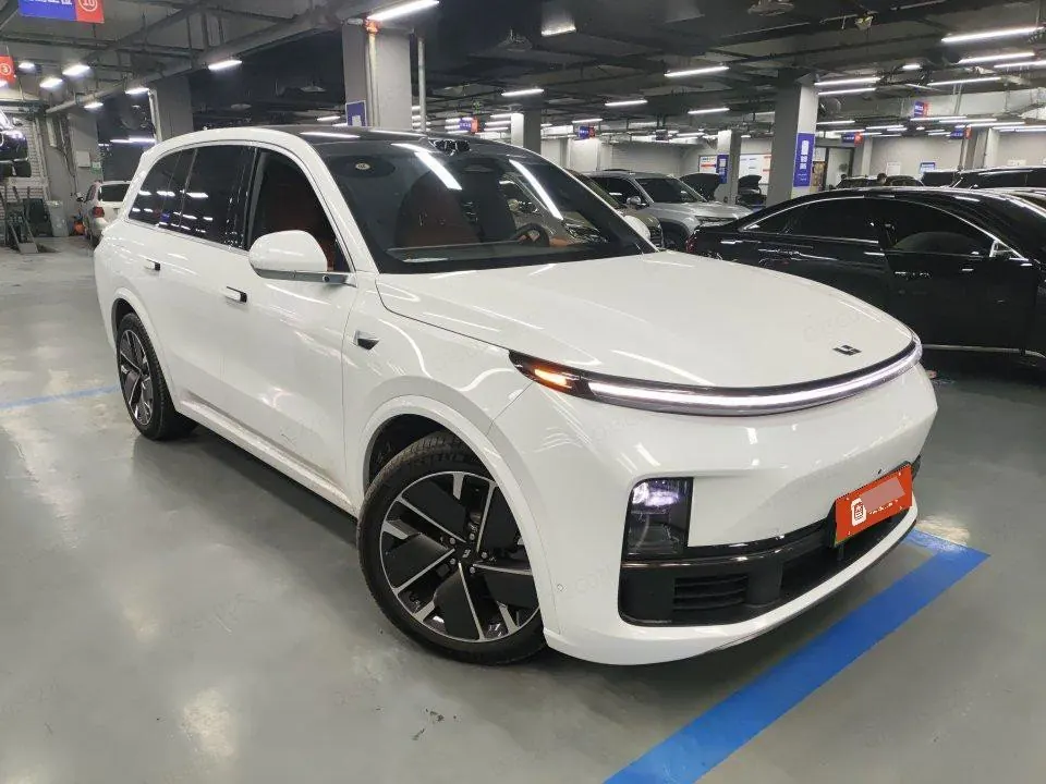 Li 2025 L8 Max Intelligent Rejuvenation Automatic Gear 4