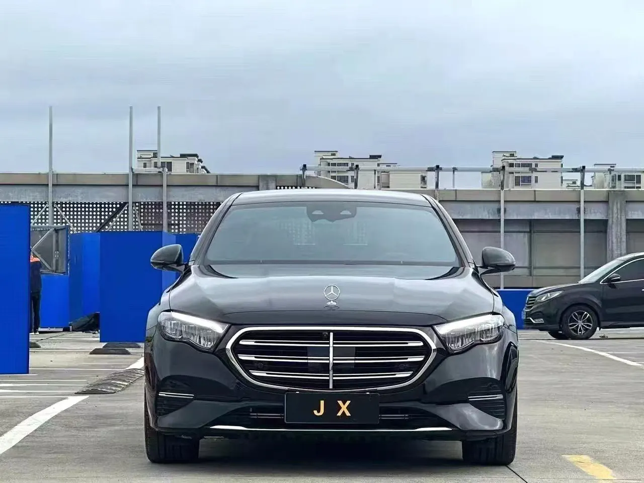 Mercedes Benz E-Class 2025 model E 300 L 48V 2.0T Luxury Edition Automatic 2