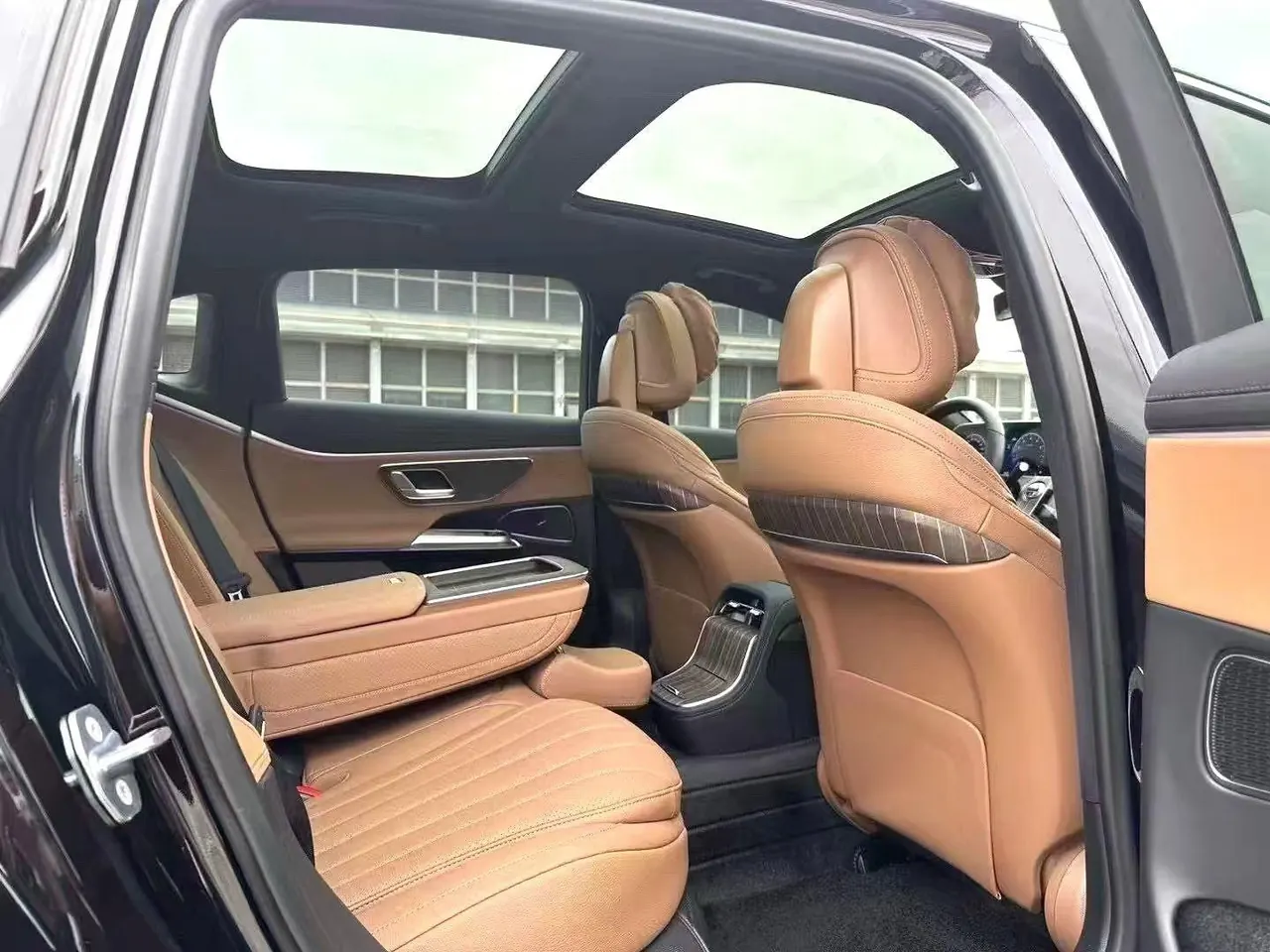 Mercedes Benz E-Class 2025 model E 300 L 48V 2.0T Luxury Edition Automatic 6