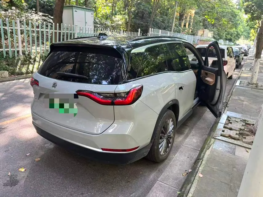 NIO 2020 ES8 benchmark 415KM 6-seat automatic gear 7