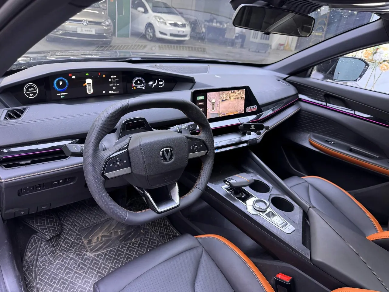 ChangAn 2023 UNI-V 1.5T honorable automatic gear 4