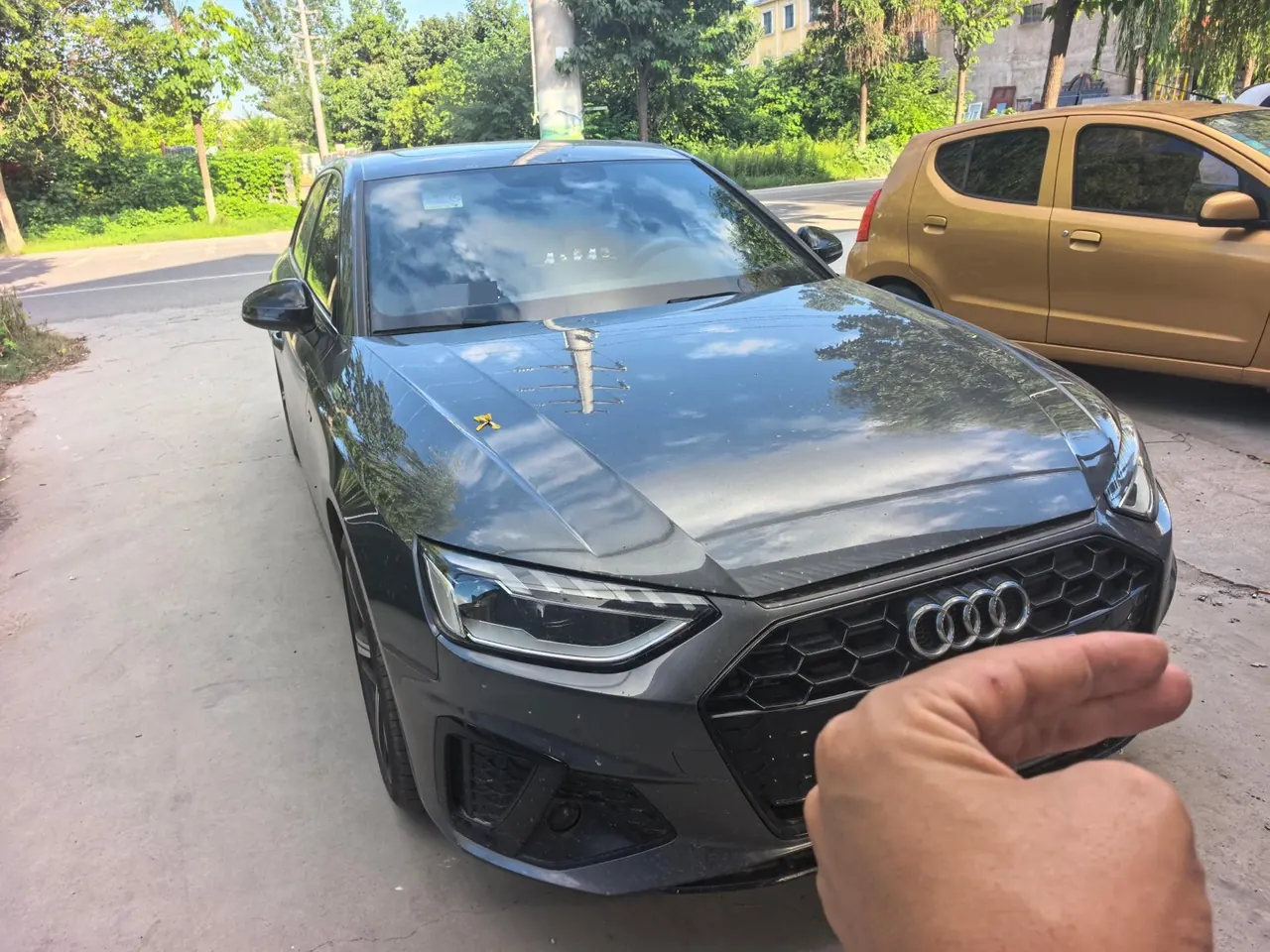 Audi 2024 A4L 2.0TFSI 40TFSI Deluxe Dynamic Automatic 2