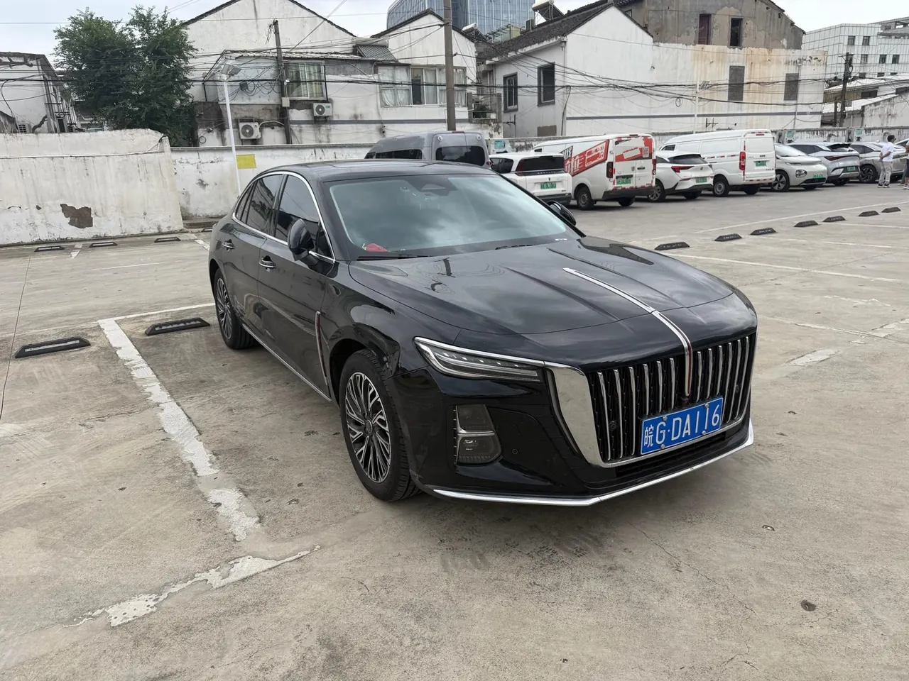 HongQi 2025 H5 2.0T Flag Chang 500000 Commemorative Automatic Gear 3