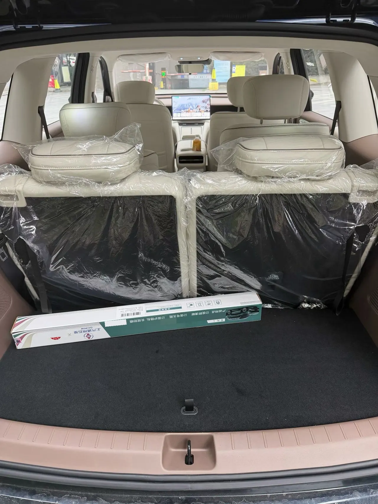 WuLing 2026 Starlight L 1.5 Stepless 260km Six-seater Automatic Gear 6