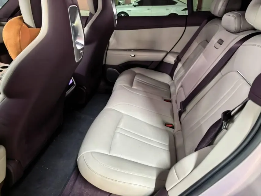 MI 2025 YU7 Long Endurance Rear Drive Automatic Gear 6