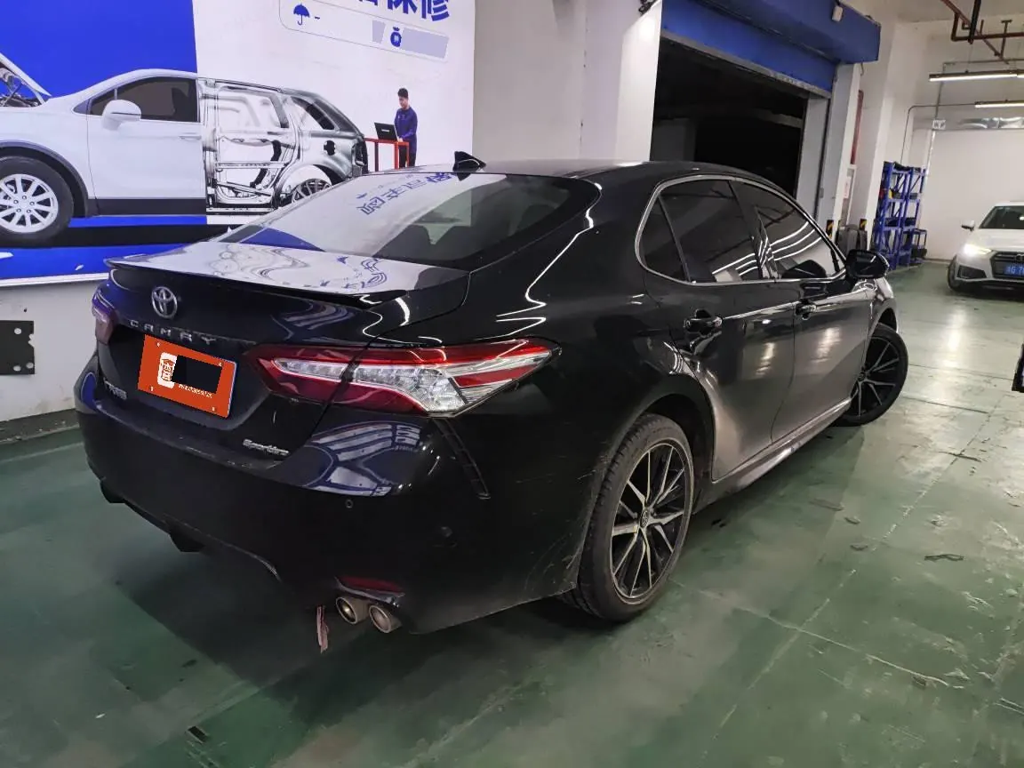 Toyota 2021 Camry 2.5S Front Edition Automatic Gear 2