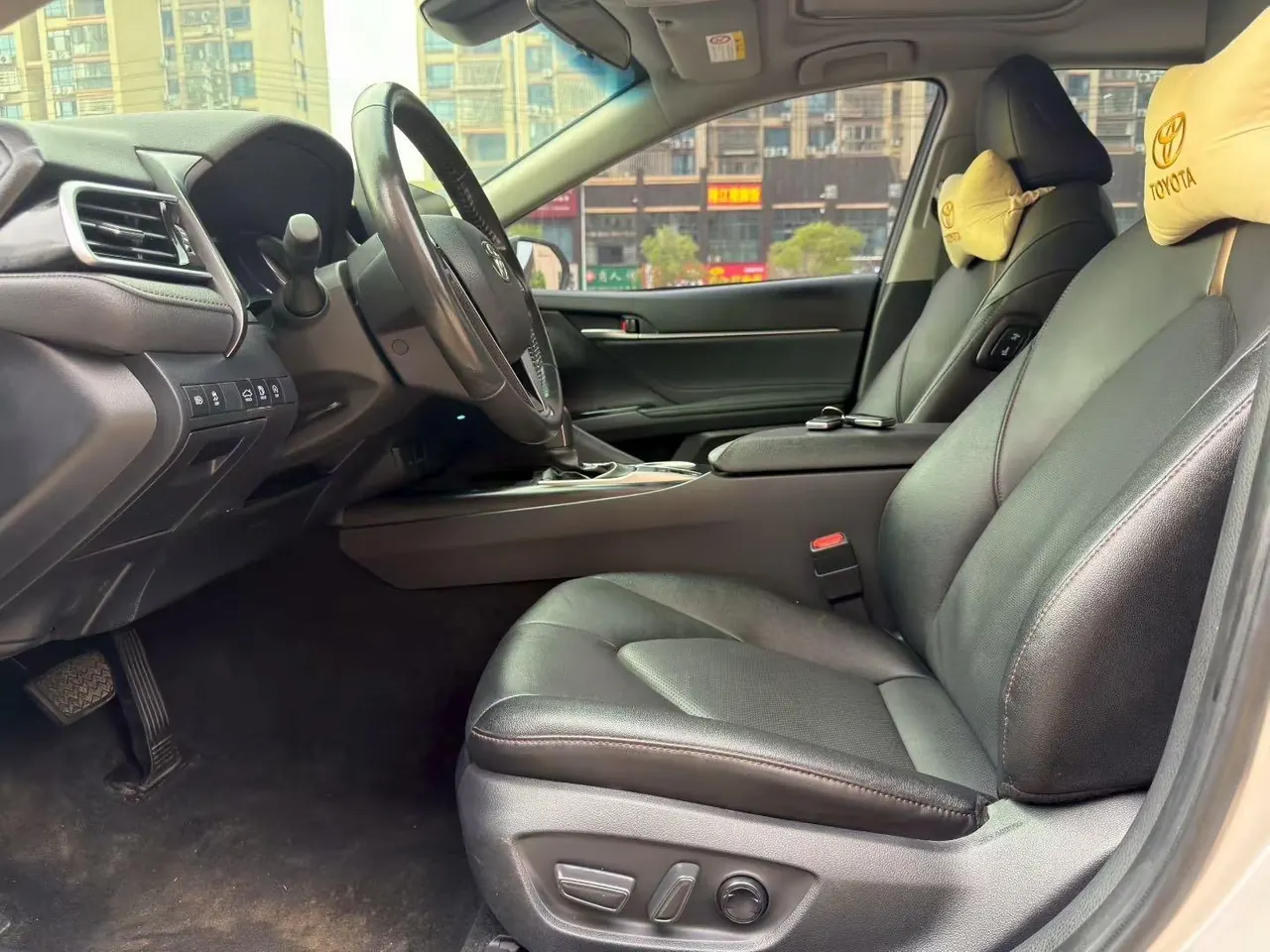 Toyota 2021 Camry 2.0G Stepless Deluxe Edition Automatic Gear 6