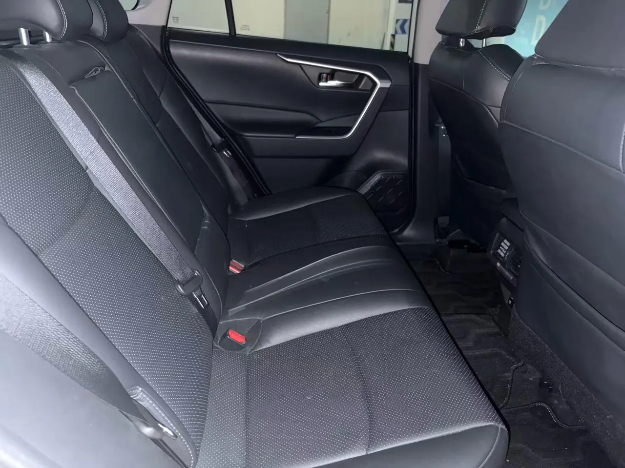 Toyota 2020 RAV4 Rongfang Double Engine 2.5 Stepless Two-Drive Elite Automatic Gear 4