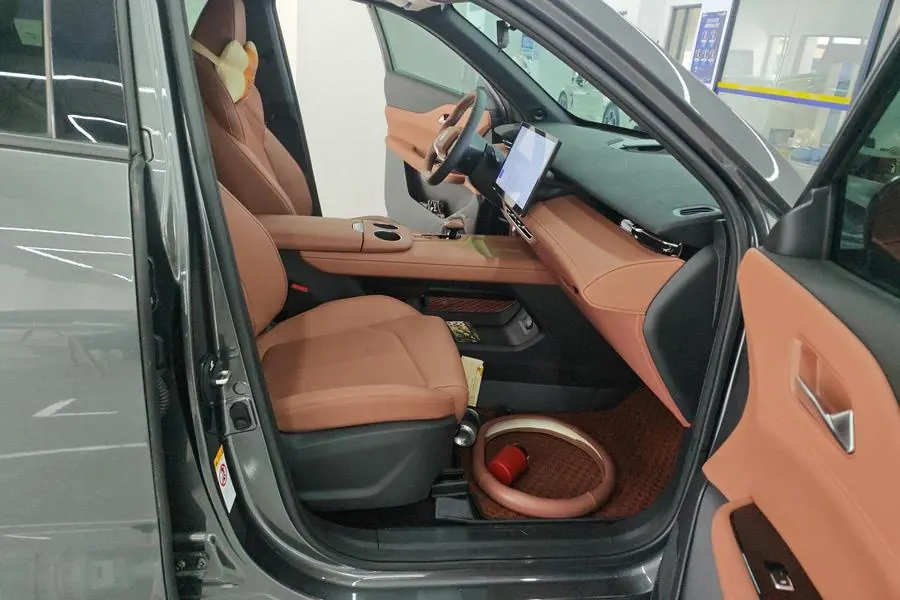 ChangAn 2025 UNI-Z 1.5T Luxury Automatic 8