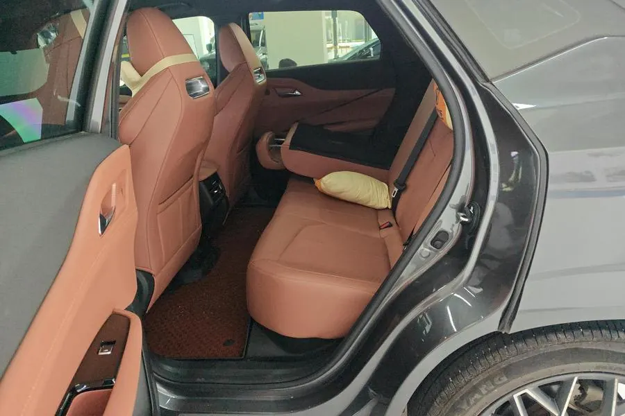 ChangAn 2025 UNI-Z 1.5T Luxury Automatic 9