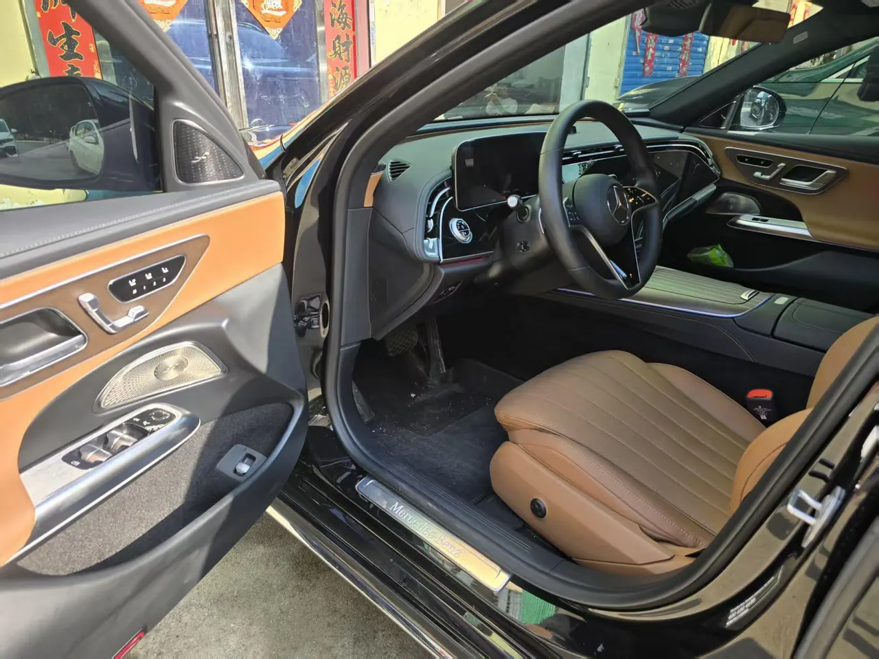 Mercedes Benz E Class 2025 E 300 L 48V 2.0T Luxury Sports Automatic 2