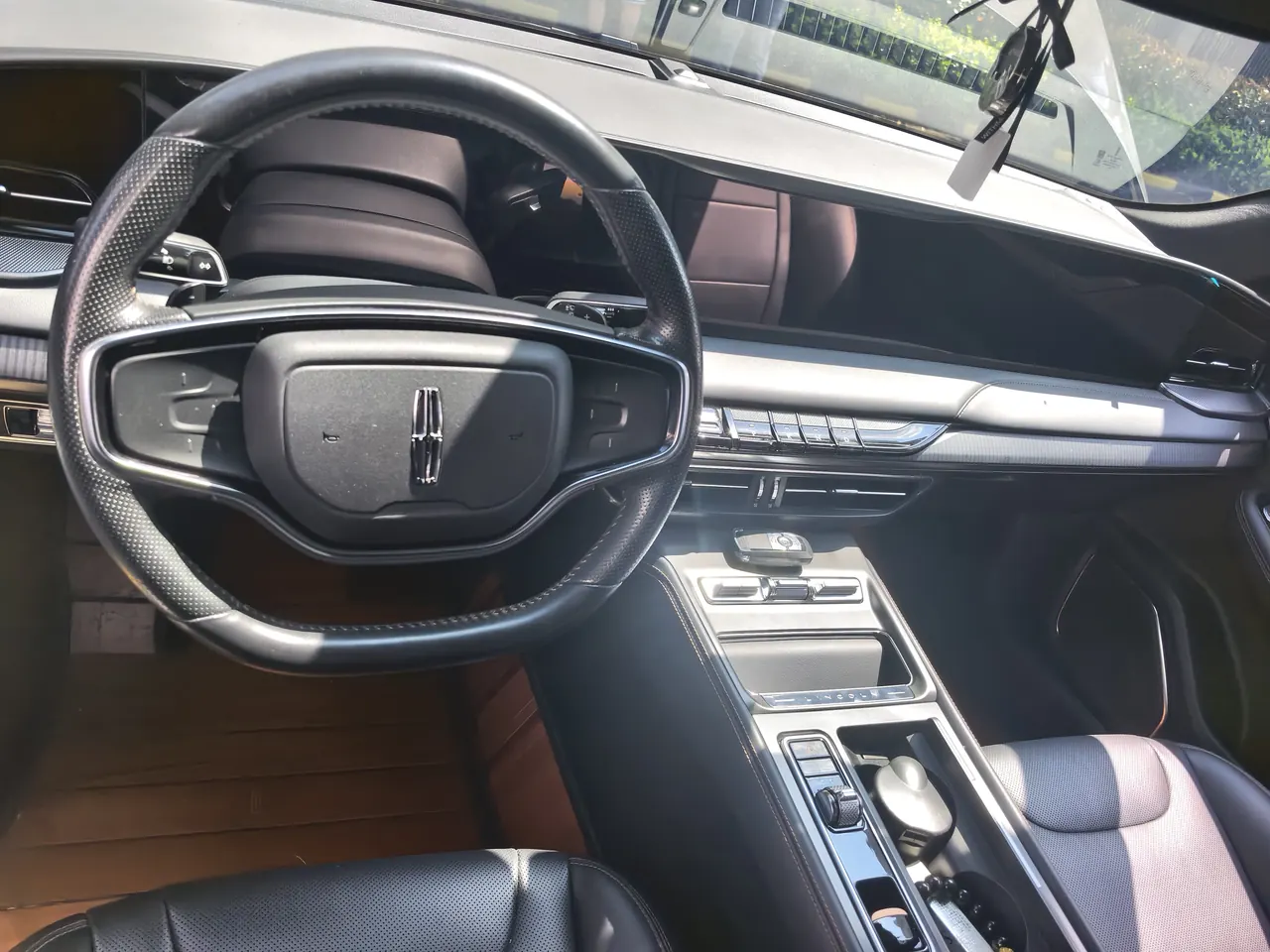 Lincoln 2022 Lincoln Z 2.0T I Cool Premium Edition Automatic Gear 5