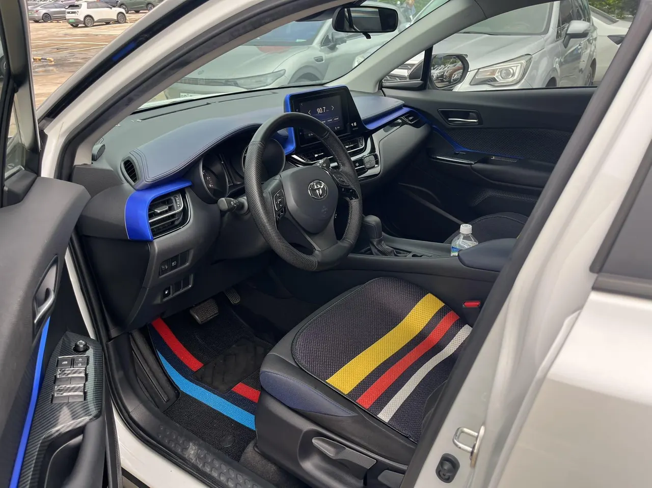 Toyota 2020 C- HR 2.0 stepless elite version of automatic transmission 2