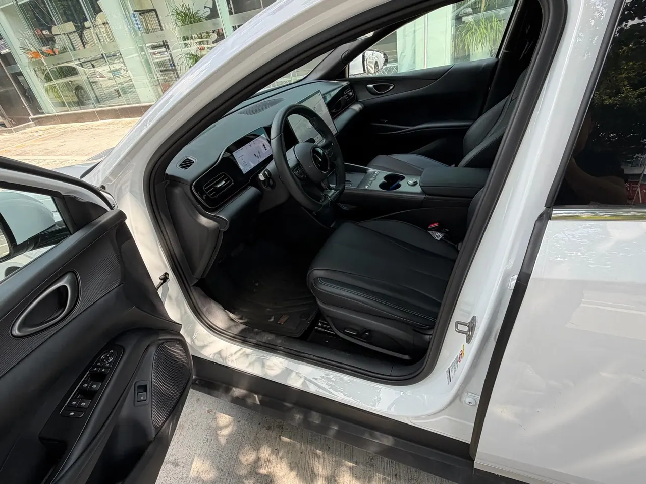 BYD 2025 Qin L EV 545KM Excellent Automatic Gear 2