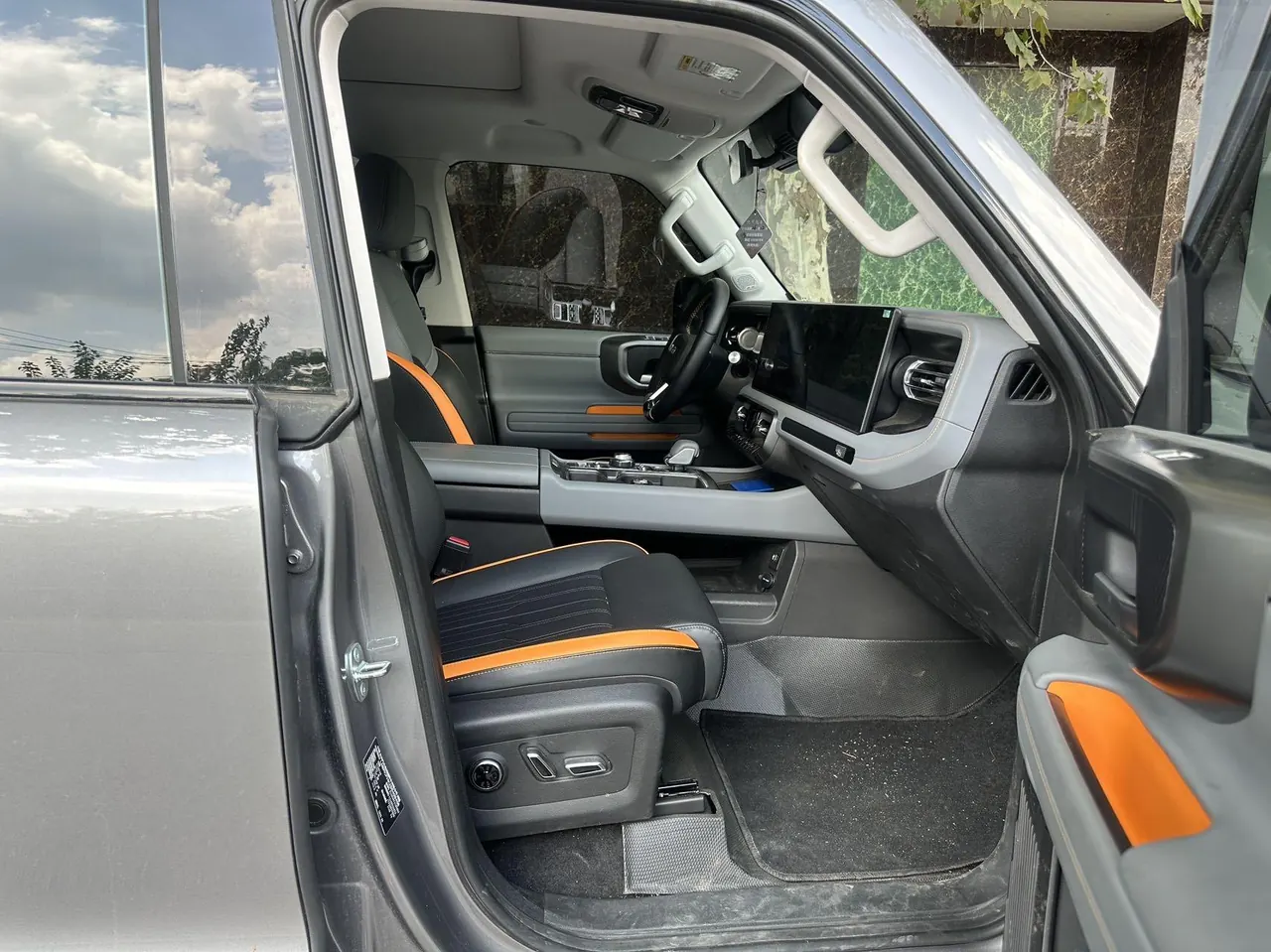 Beijing 2025 BJ40e Standard Edition Automatic 8