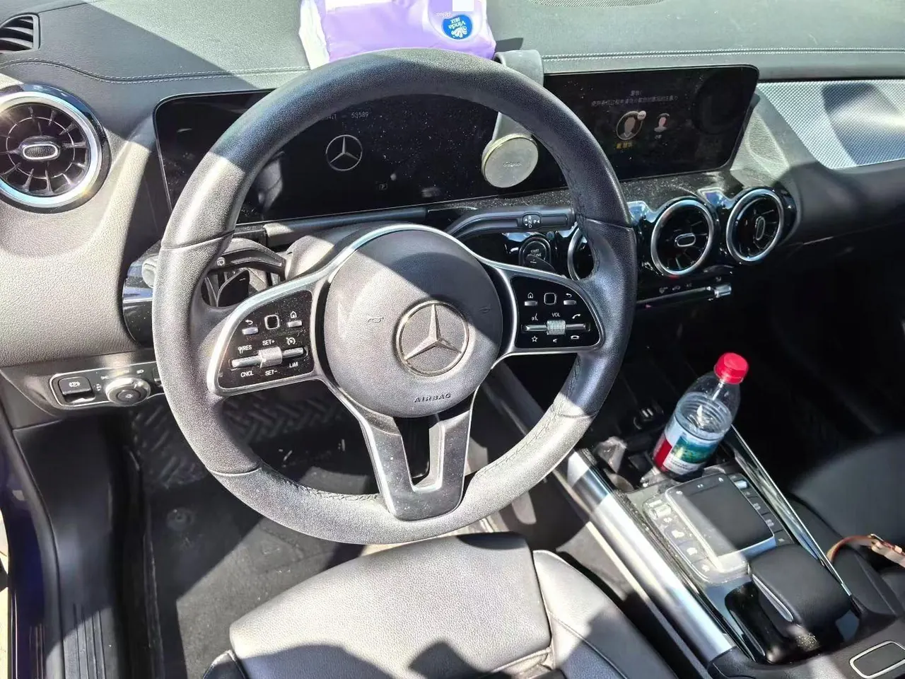 Mercedes Benz 2020 GLA 180 1.3T automatic gear 4