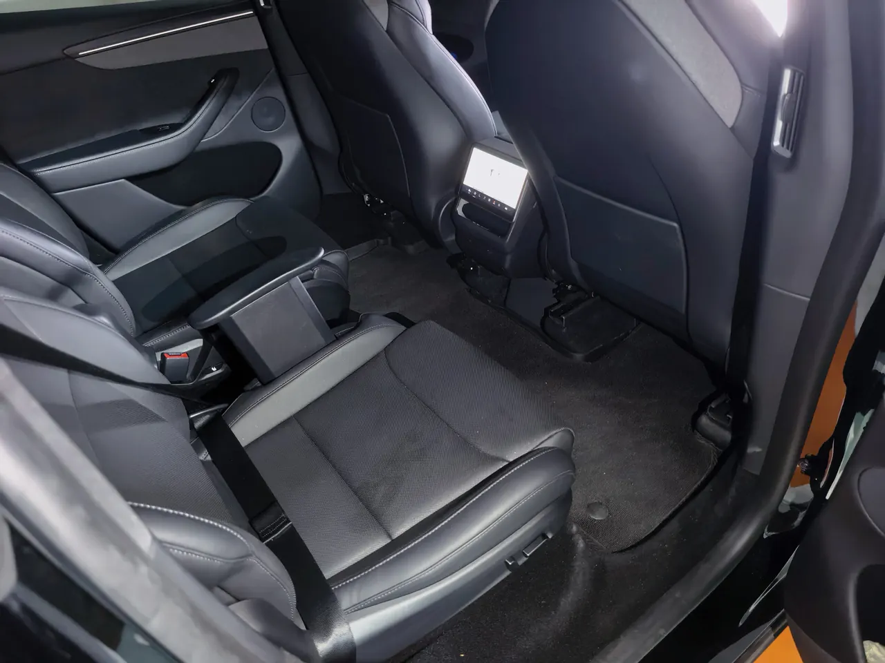 Tesla 2025 Model Y L Long Endurance All-Wheel Drive Automatic Transmission 5