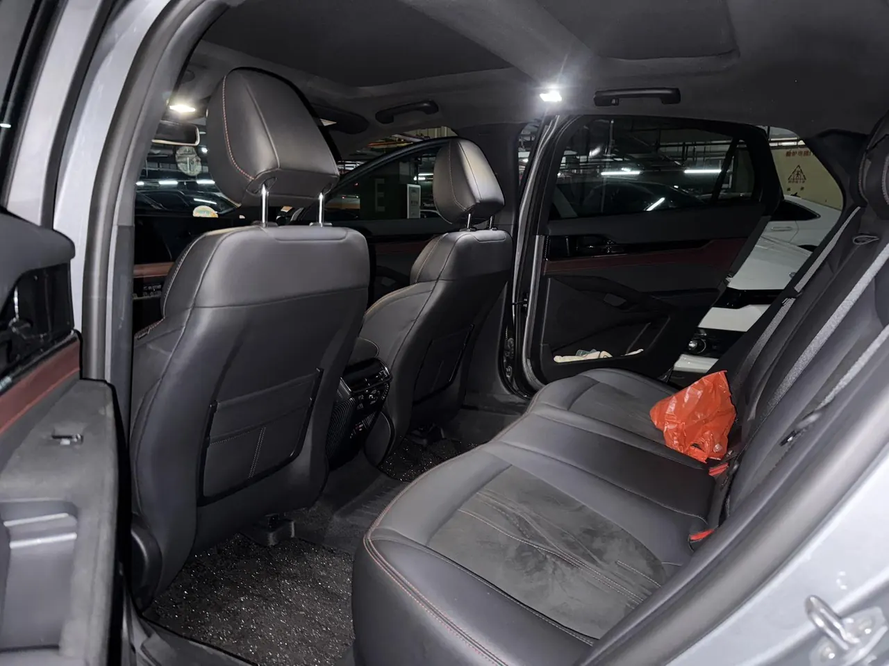 Ford 2022 Mondeo 2.0T EcoBoost 245 Extreme Automatic 3
