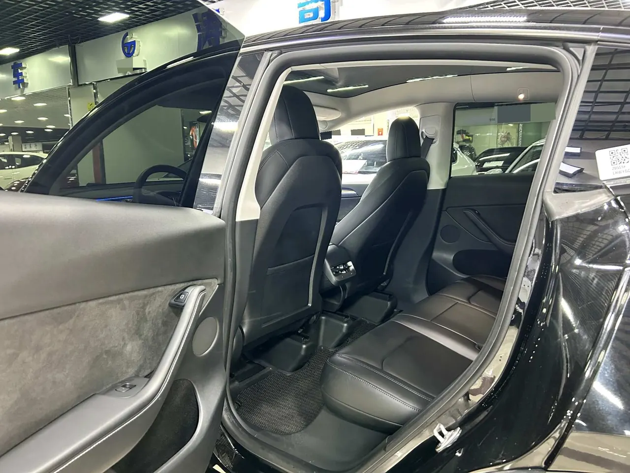 Tesla 2022 Model Y rear-wheel drive version automatic transmission 5