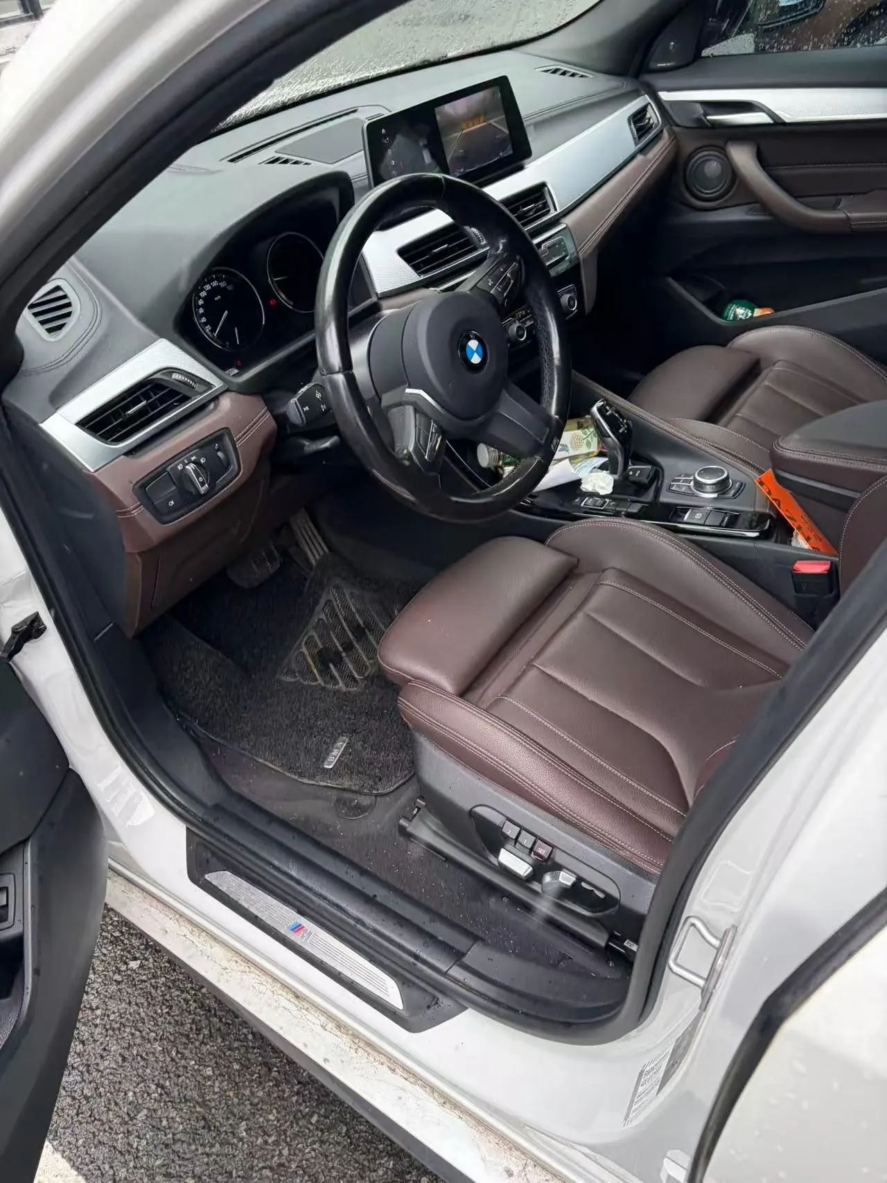 BMW 2021 X2 sDrive25i 2.0T Obsidian Night Edition Automatic Gear 4