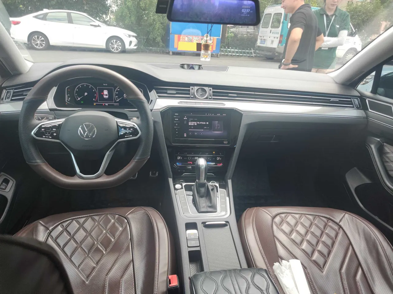 Volkswagen 2023 Magotan 2.0TSI 330TSI 2 million Commemorative Edition Leading Automatic Gear 4