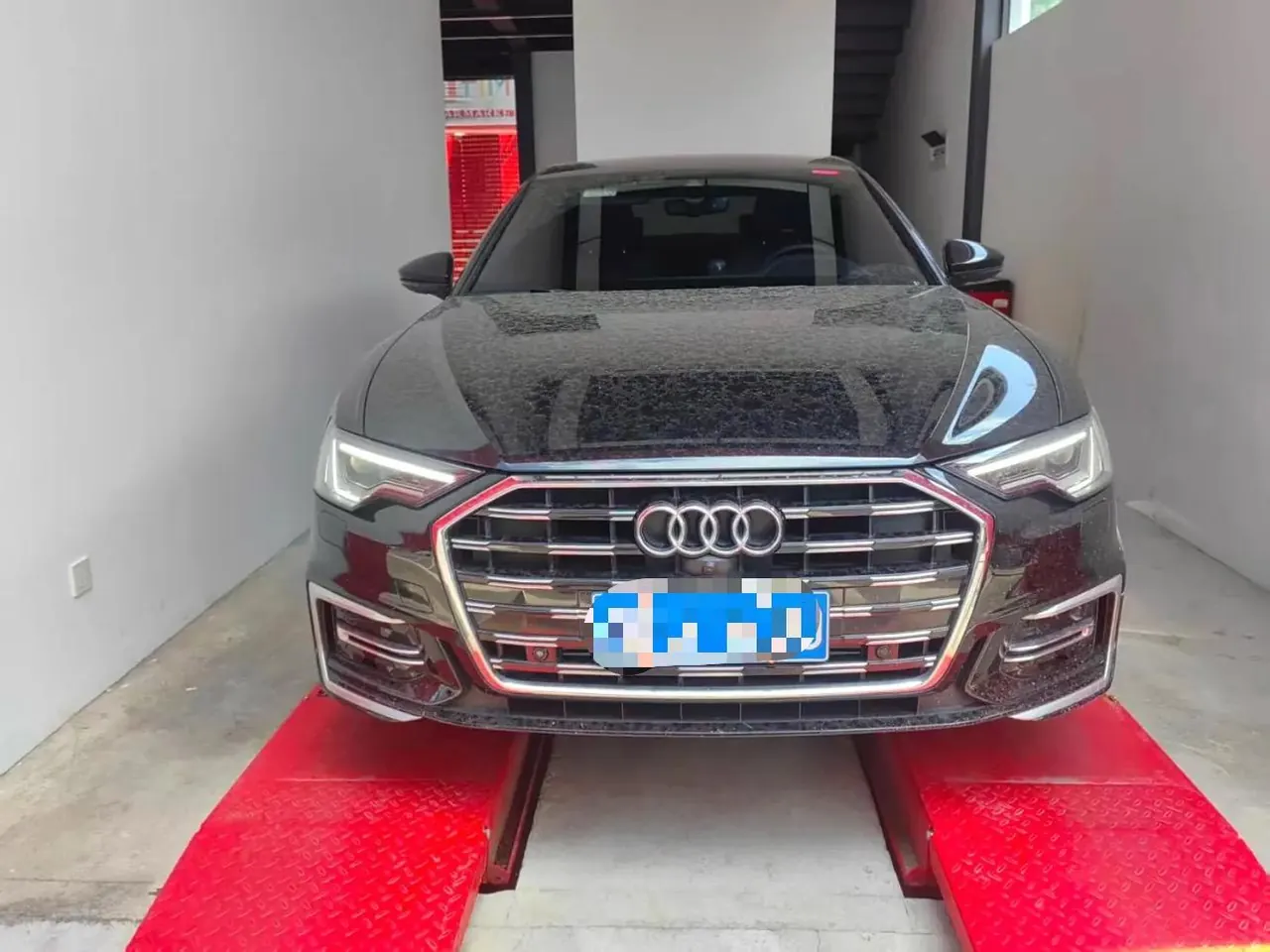 Audi 2023 A6L 2.0TFSI 45TFSI Selected Dynamic (Modified) Automatic Gear 2
