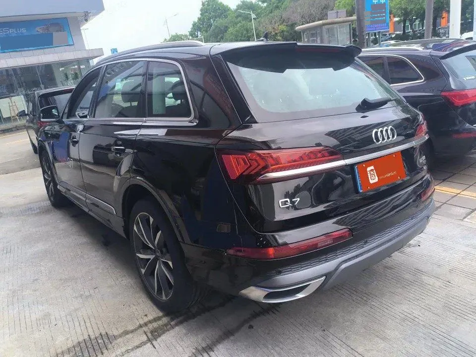 Audi Q7 (Imported) 2023 Q7 48V 3.0TFSI 55TFSI Quattro S line Sports Automatic 4