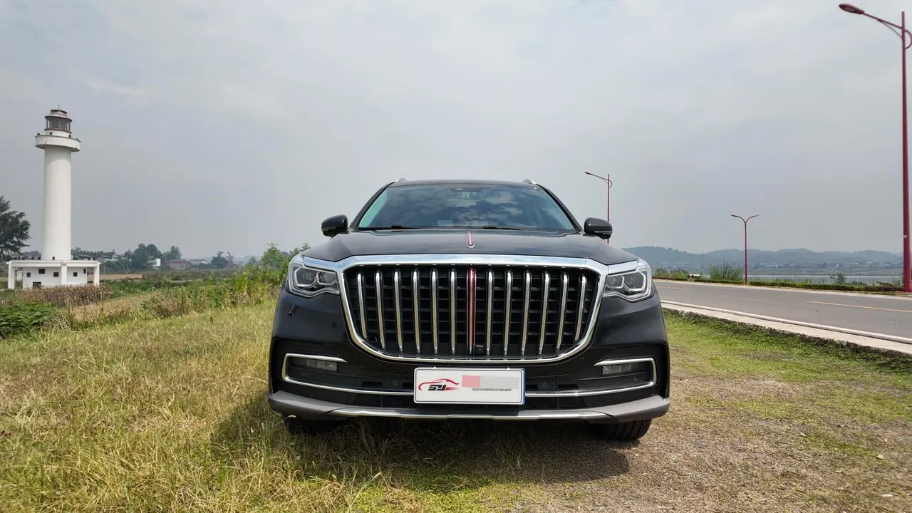 HongQi 2021 HS7 3.0T 4-wheel drive smart flag collar version automatic gear 3