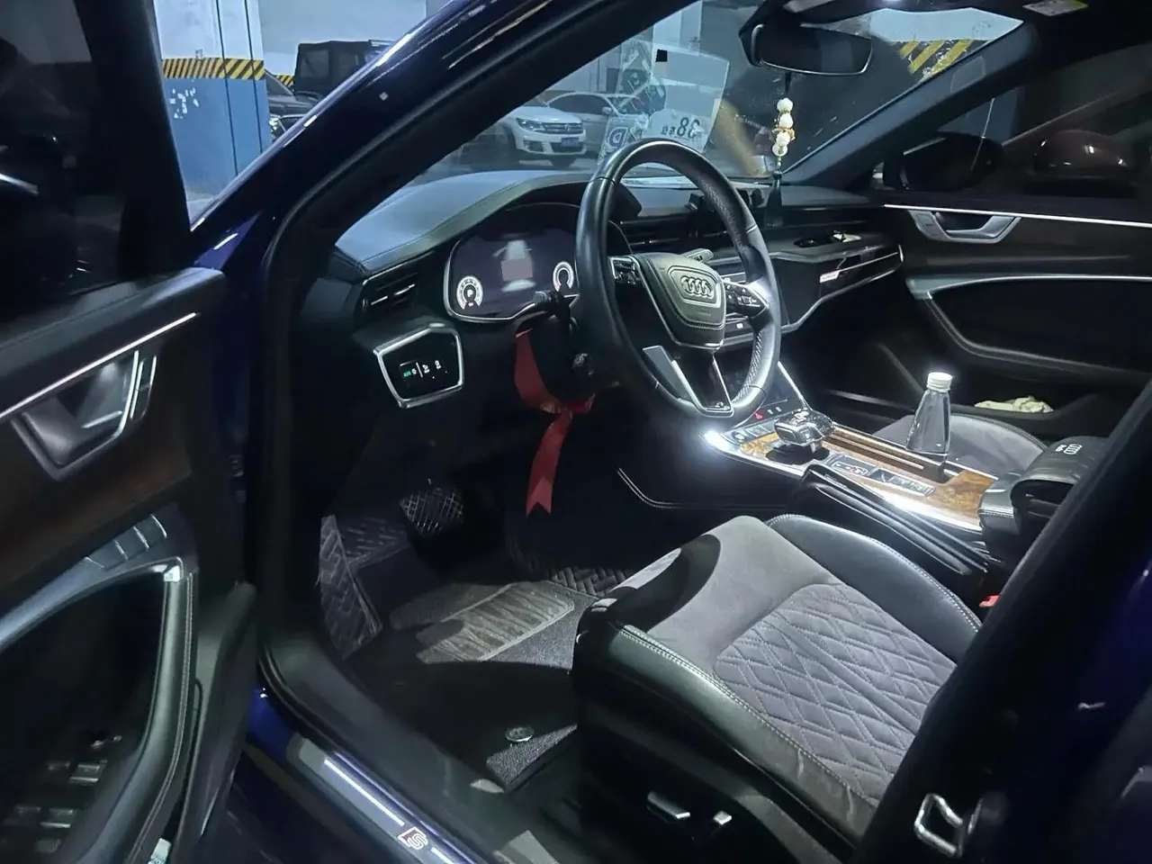 Audi 2022 A6L 48V 3.0TFSI 55TFSI Quattro Flagship Dynamic Automatic 2