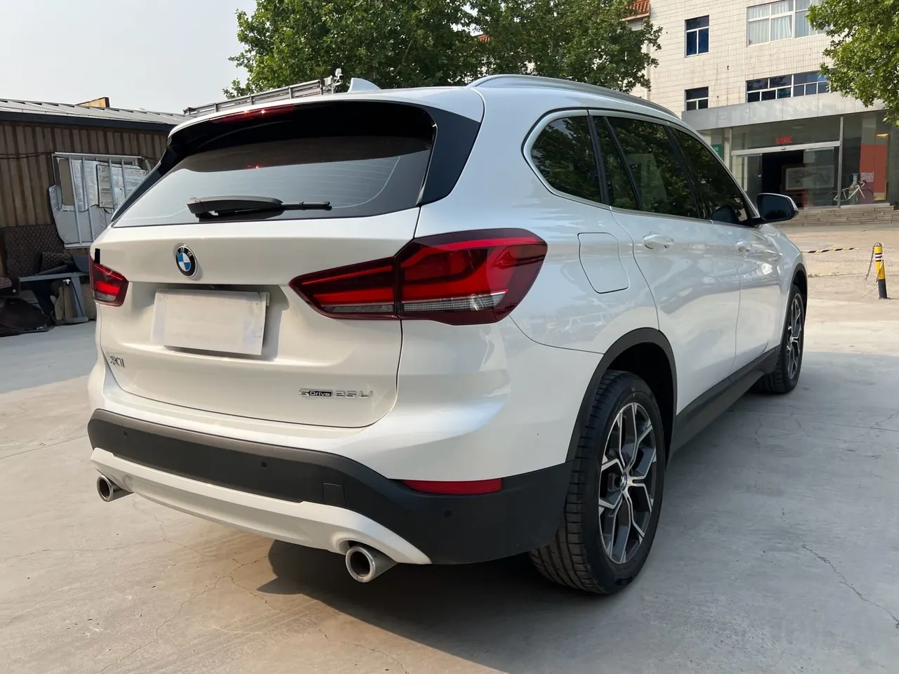 BMW 2022 X1 sDrive25Li 2.0T Leading Automatic Gear 2