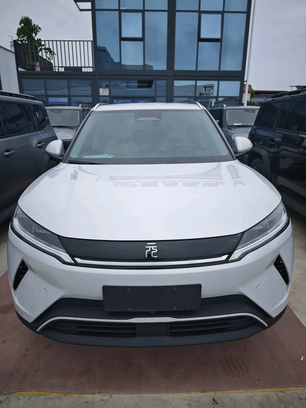 BYD 2025 Yuan UP Smart Driving 401KM Exceed Automatic Gear 5
