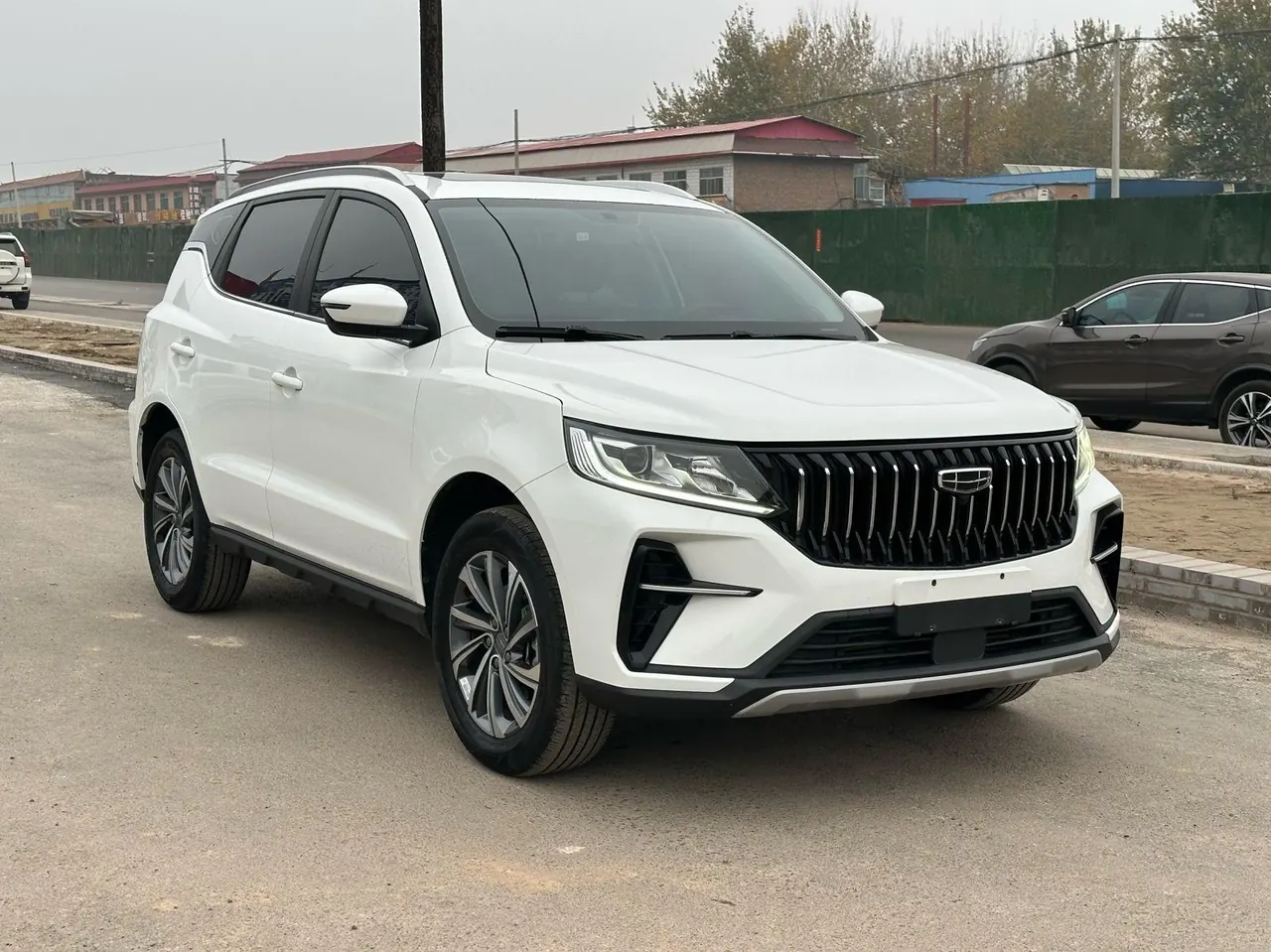 Geely Vision SUV(X6) 2021 Vision X6 Pro 1.4T Premium Automatic 3