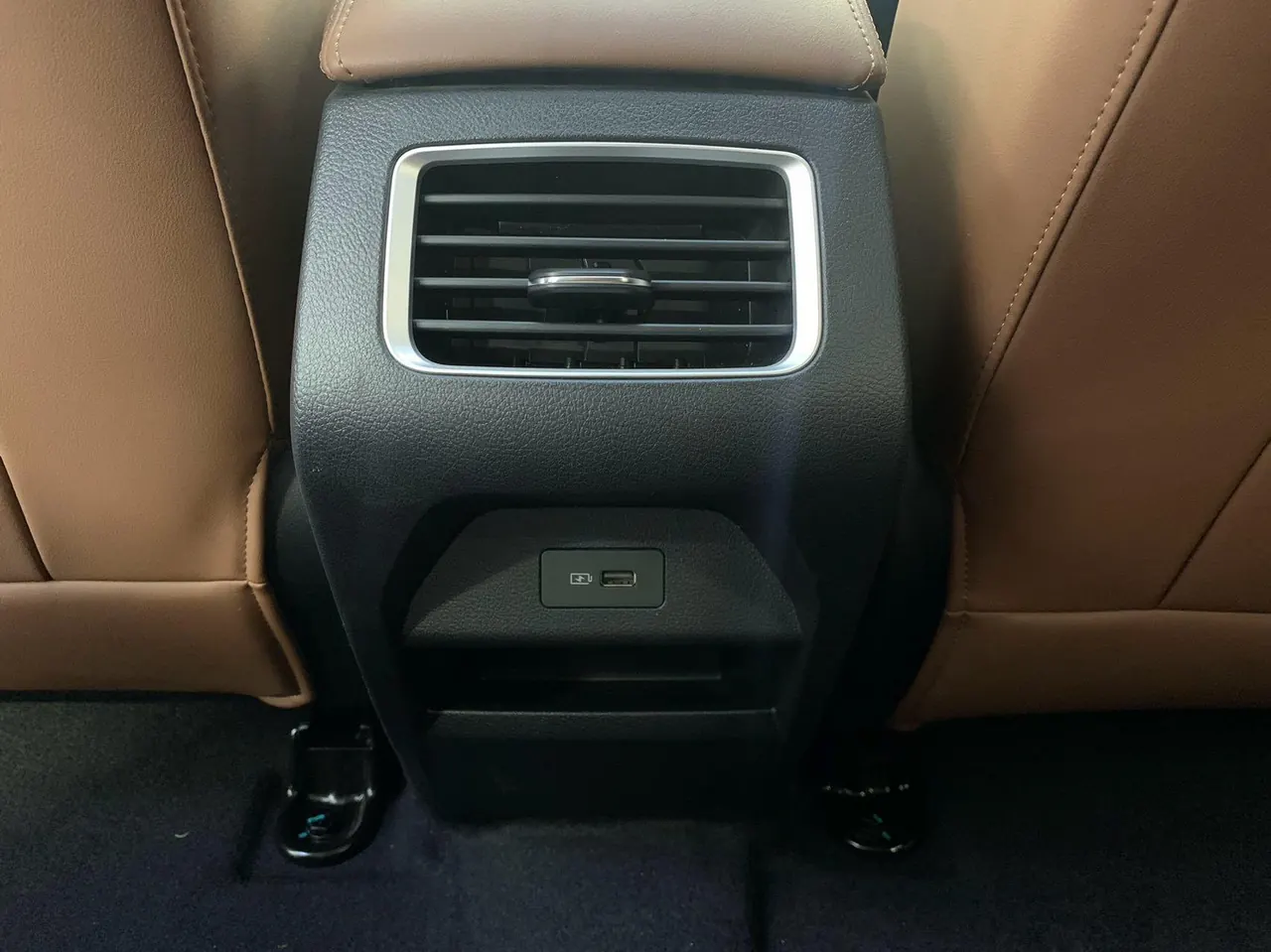 Geely Vision SUV(X6) 2021 Vision X6 Pro 1.4T Premium Automatic 12