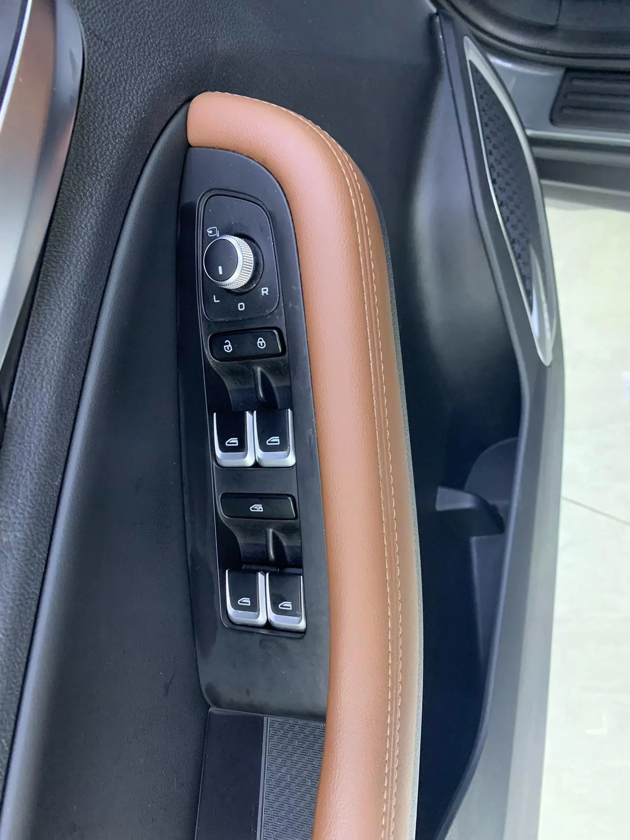 Geely Vision SUV(X6) 2021 Vision X6 Pro 1.4T Premium Automatic 4