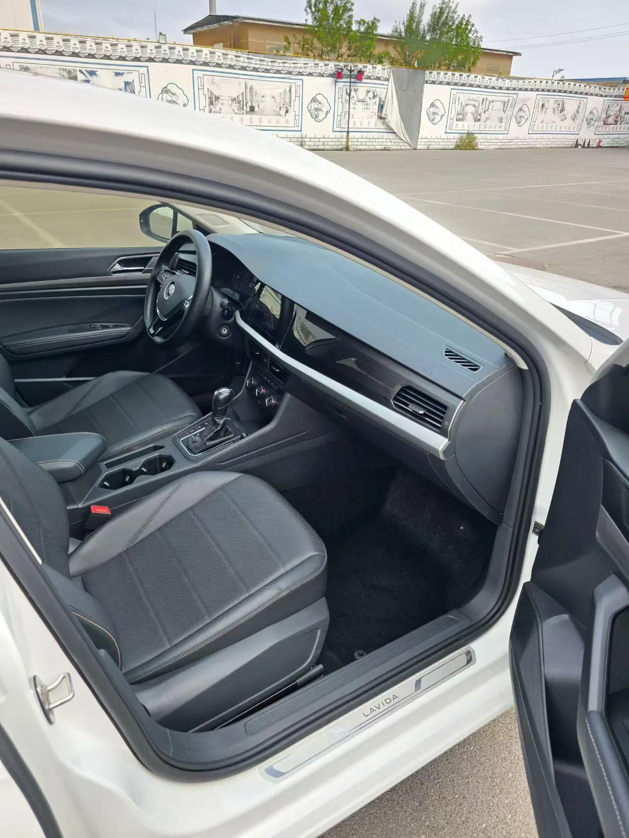 Volkswagen 2021 Lavida 1.5 Comfort Edition Automatic Gear 6