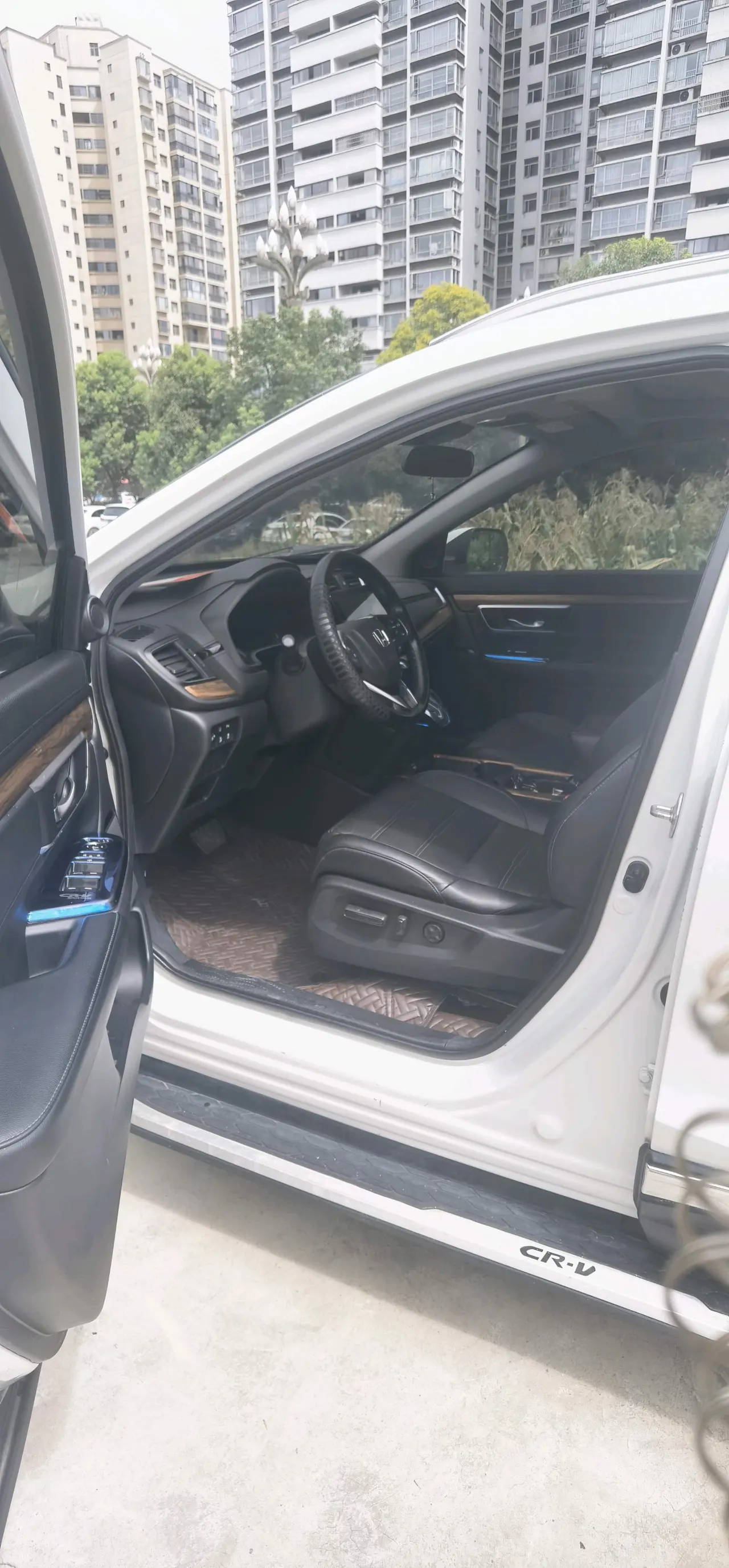 Honda 2021 CR-V 1.5T stepless 240TURBO four-wheel drive deluxe automatic gear 5
