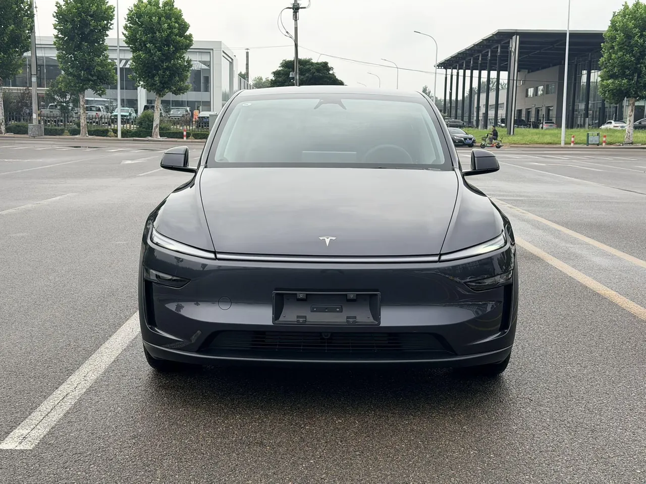 Tesla 2025 Model Y long endurance all-wheel drive version (modified) automatic gear 2