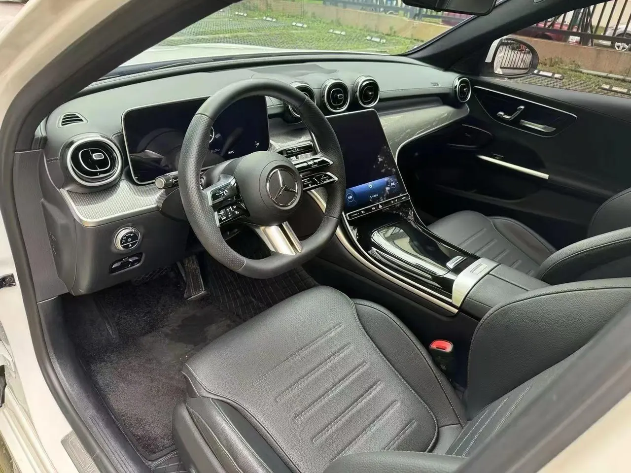 Mercedes Benz Class C 2023 C 200 L 48V 1.5T (modified) automatic gear 3